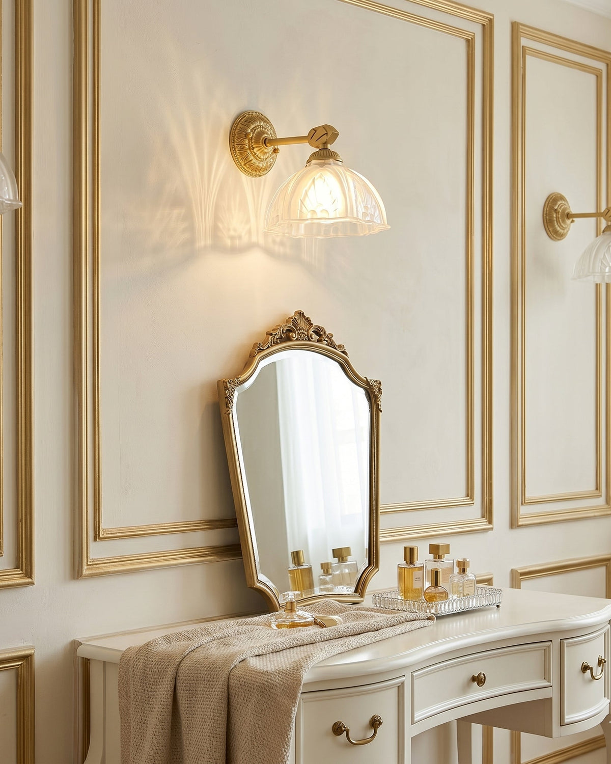 Bravonne Wall Sconce