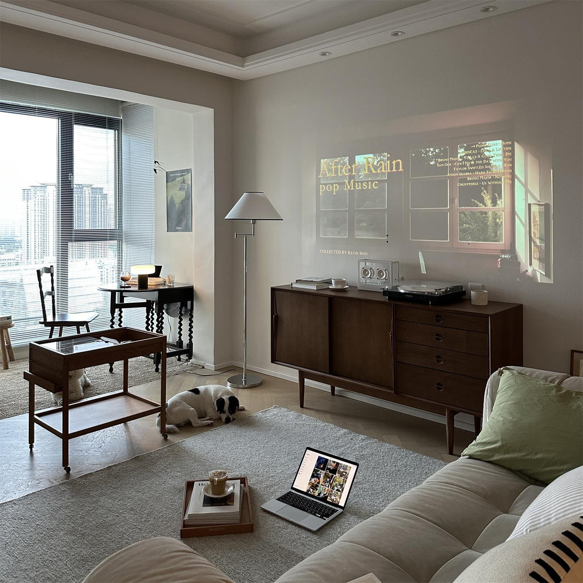 Rivaleria Floor Lamp