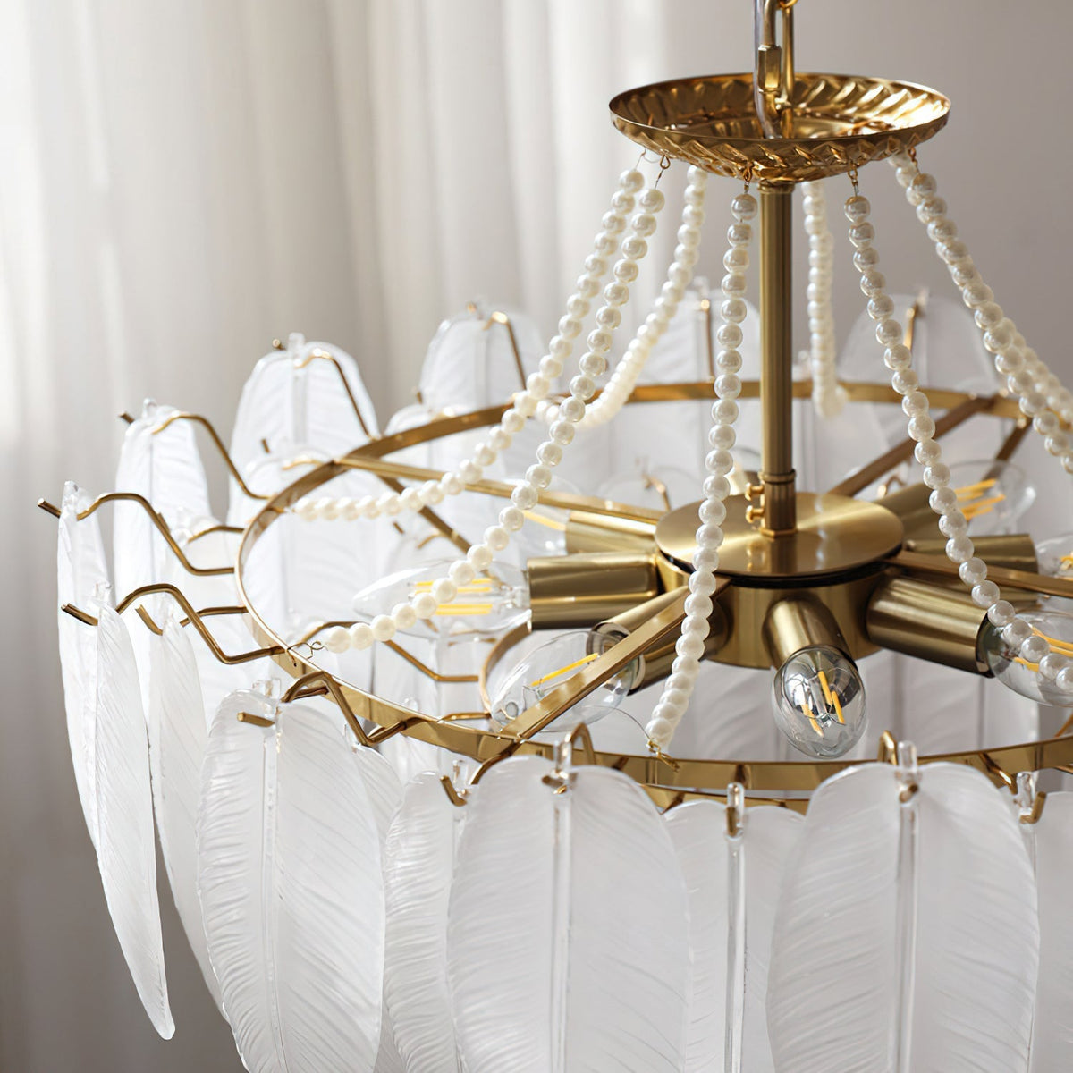 Seravelle Chandelier