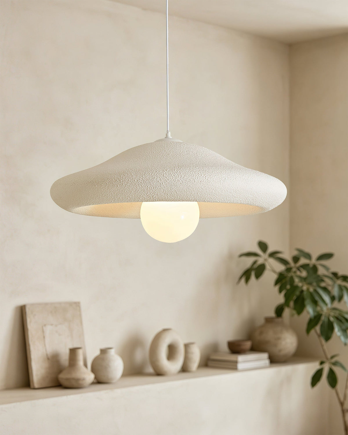 Soreliella Pendant Light