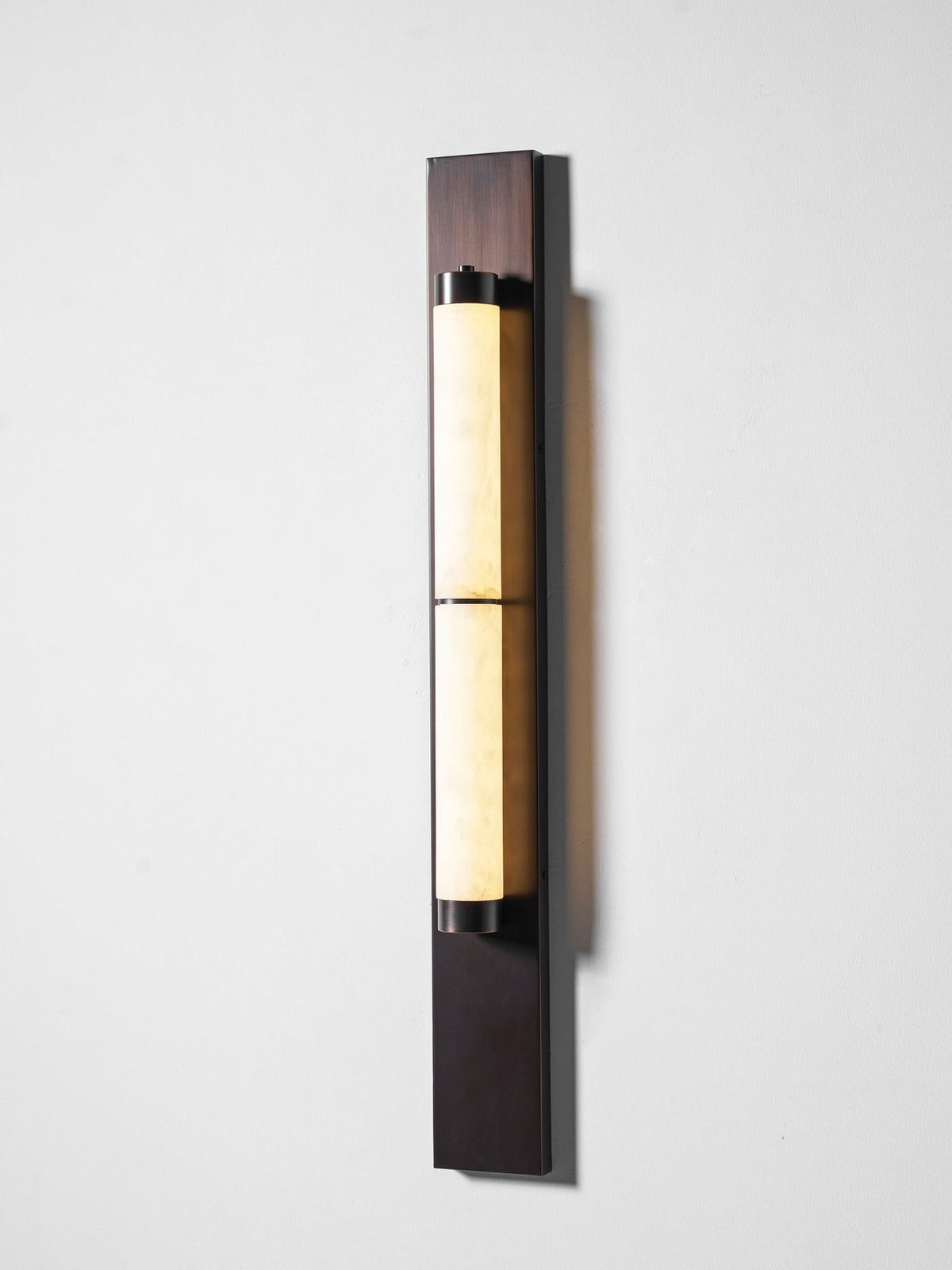 Haelan Wall Lamp