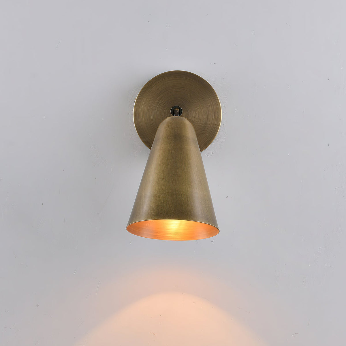 Mirisenne Swivel Sconce