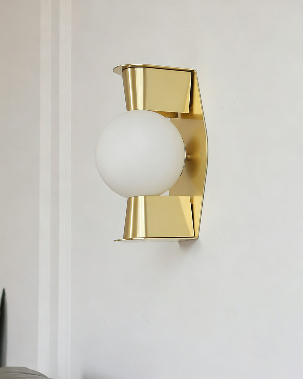 Aurelianne Wall Lamp