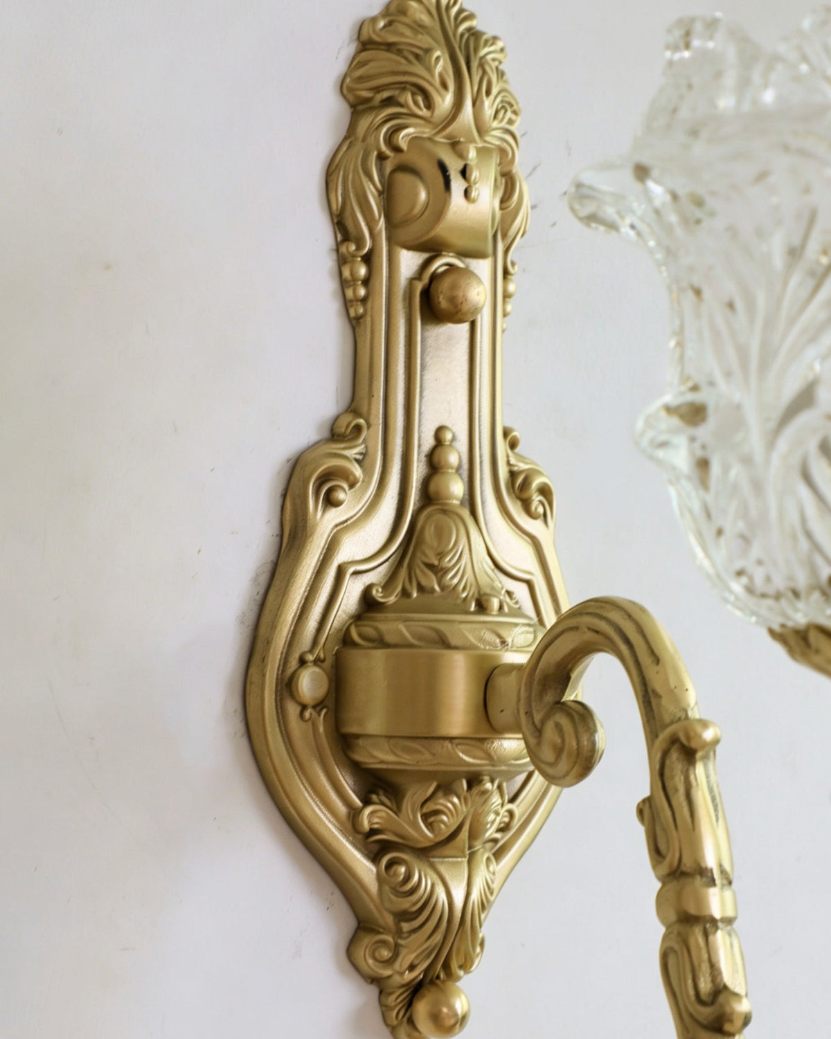 Viraaette Wall Sconce