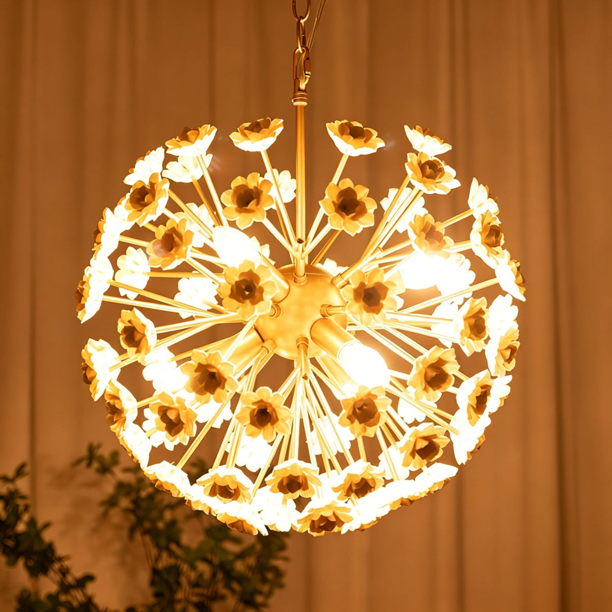 Rivalian Chandelier