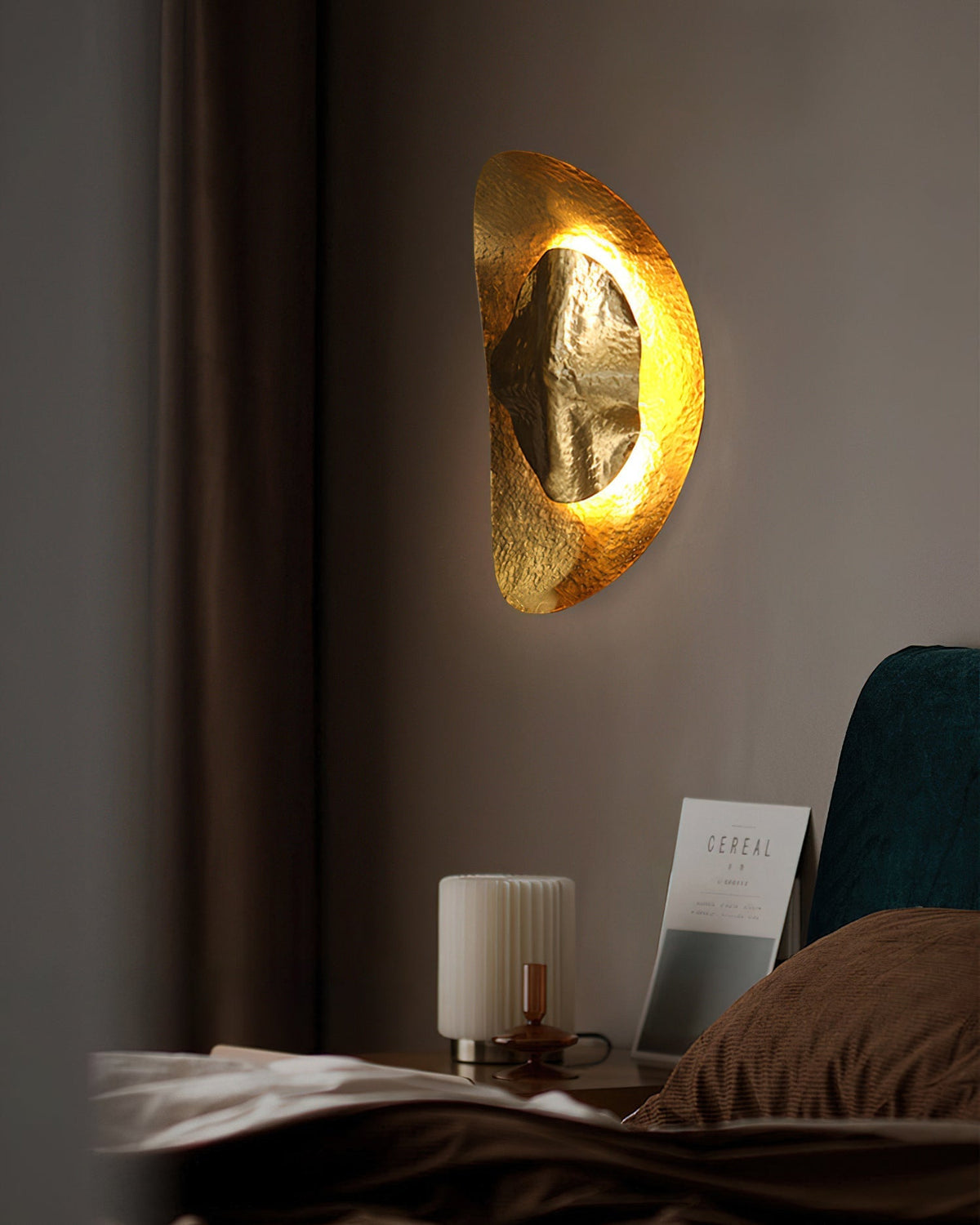 Teriivina Sconce