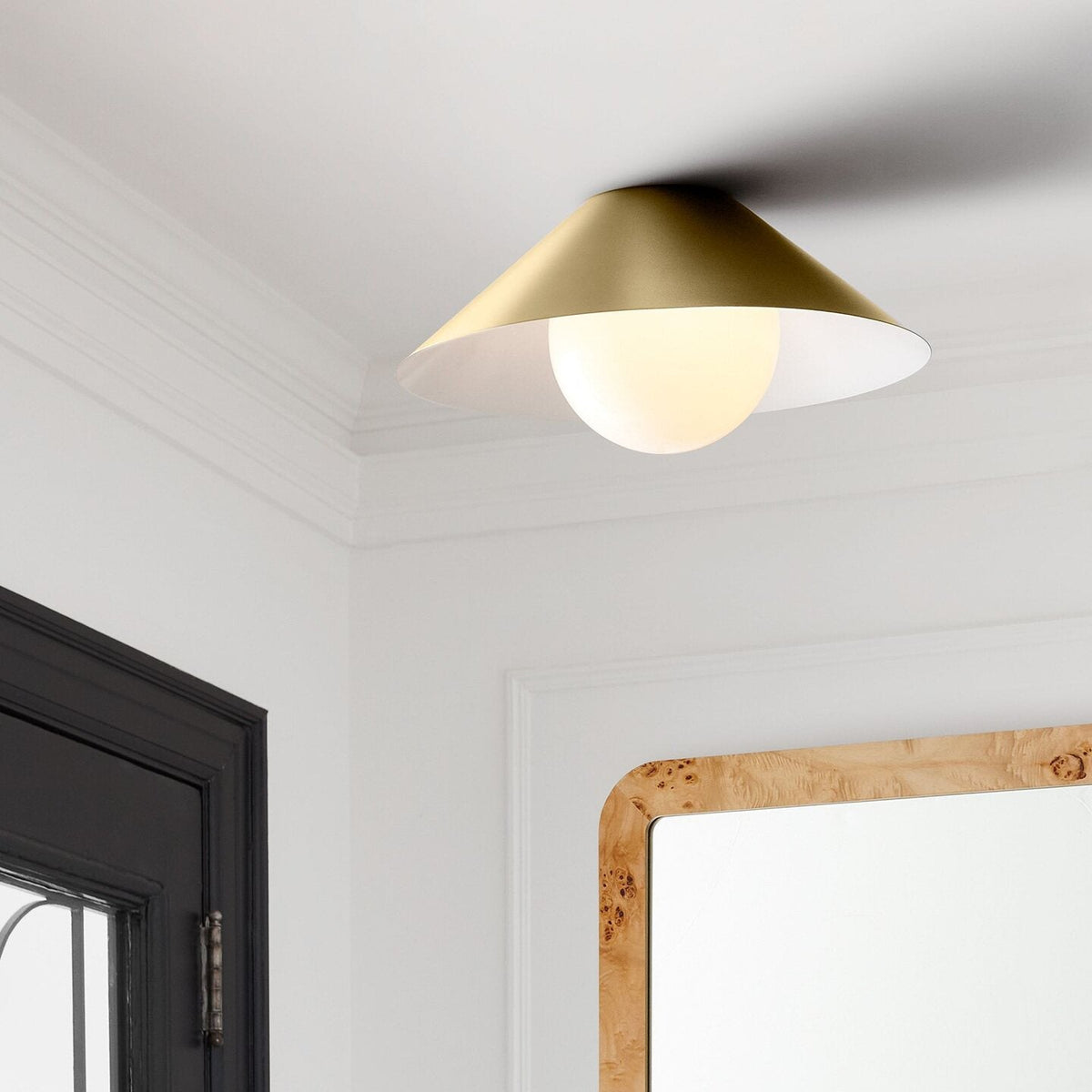 Orelineon Ceiling Light