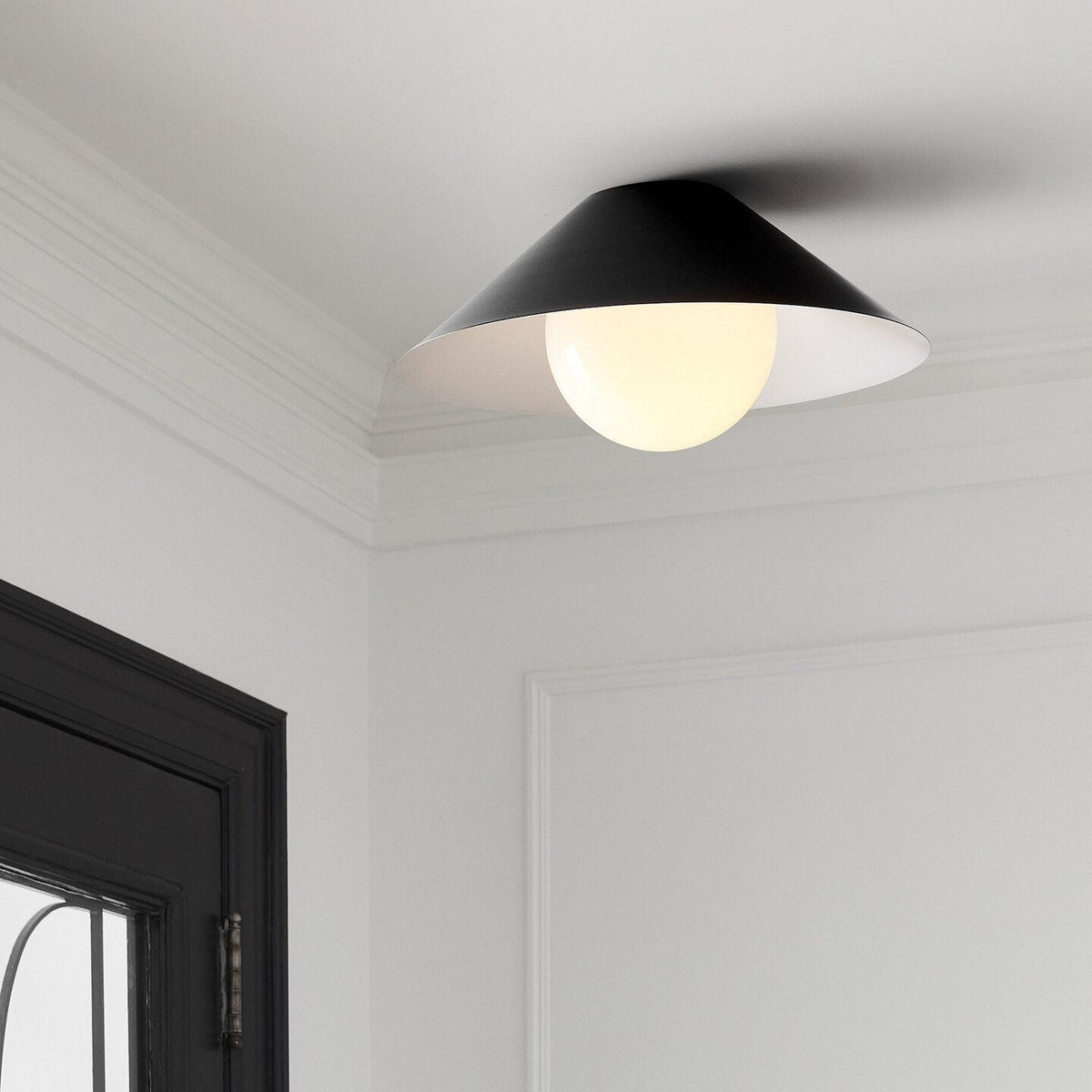 Orelineon Ceiling Light