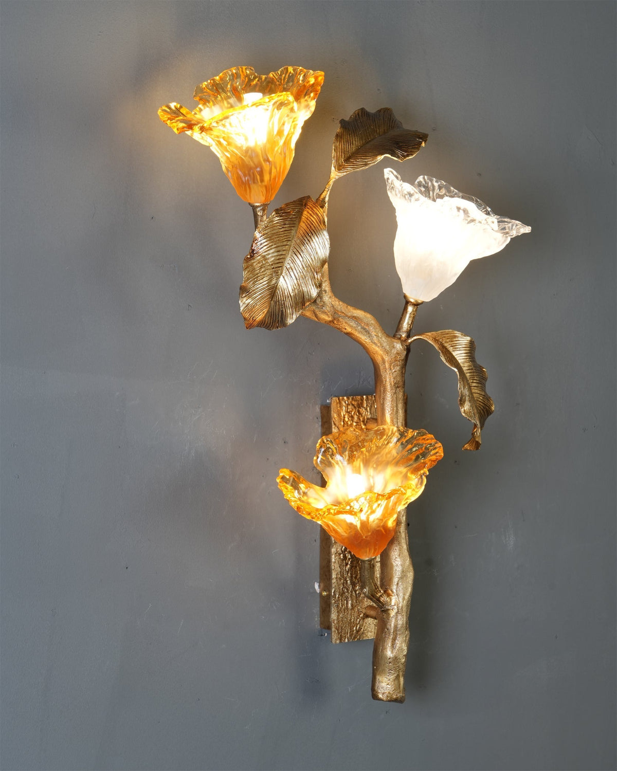 Orianaine Branch Brass Sconce