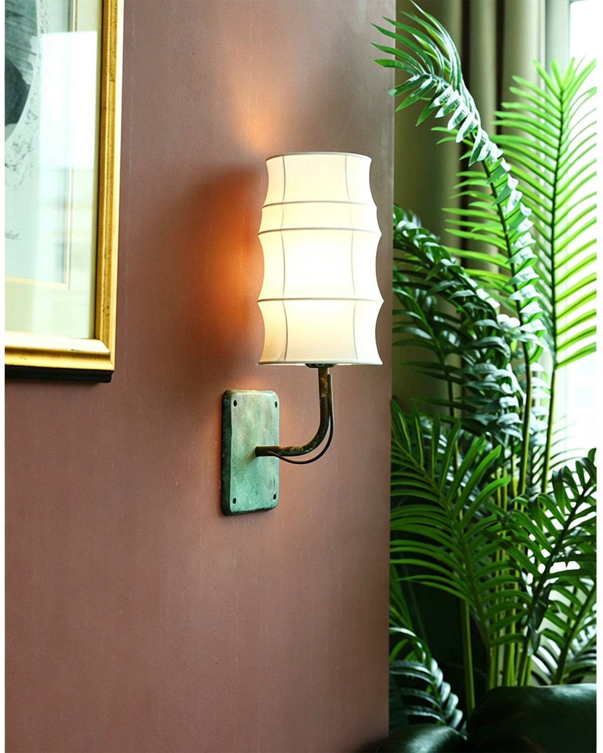 Noranenne Sconce