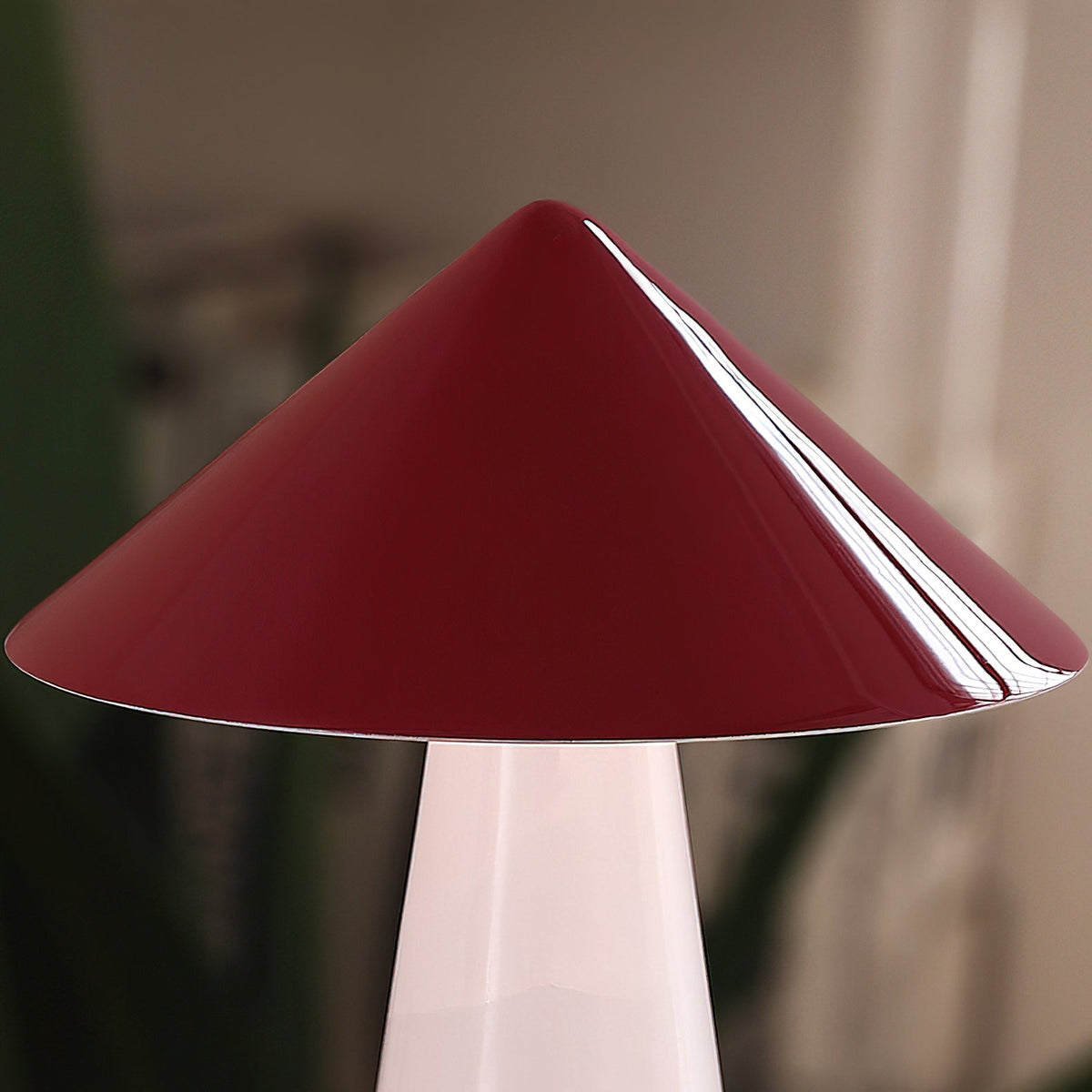 Lumielle Built-in Battery Table Lamp