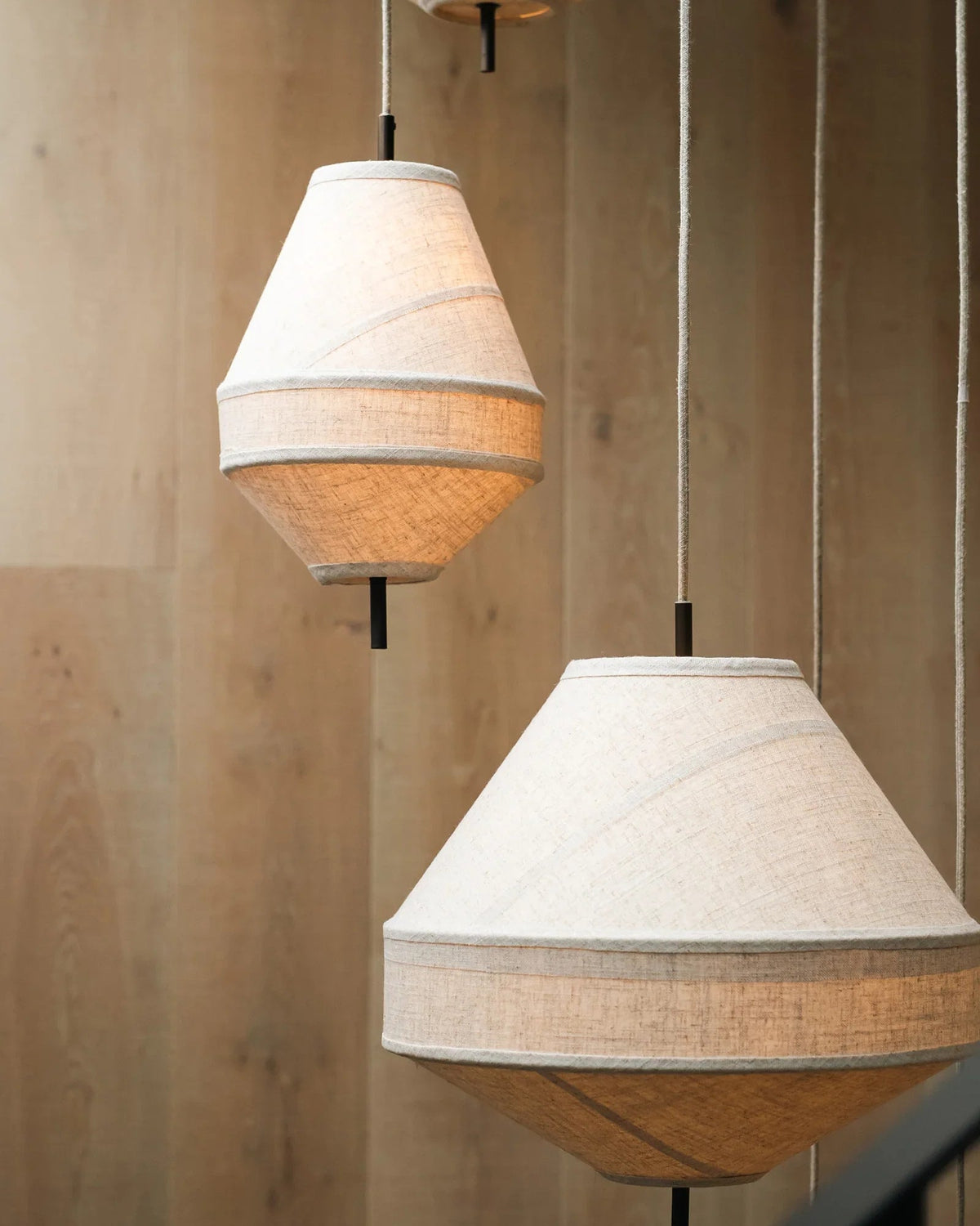 Elunara Pendant Light