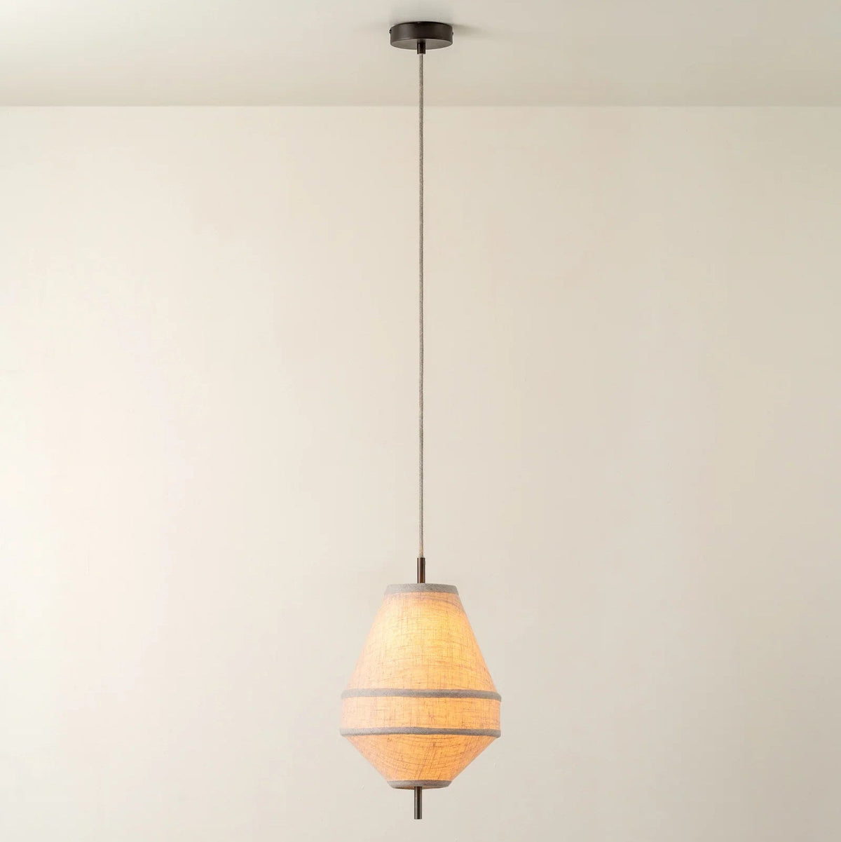 Elunara Pendant Light