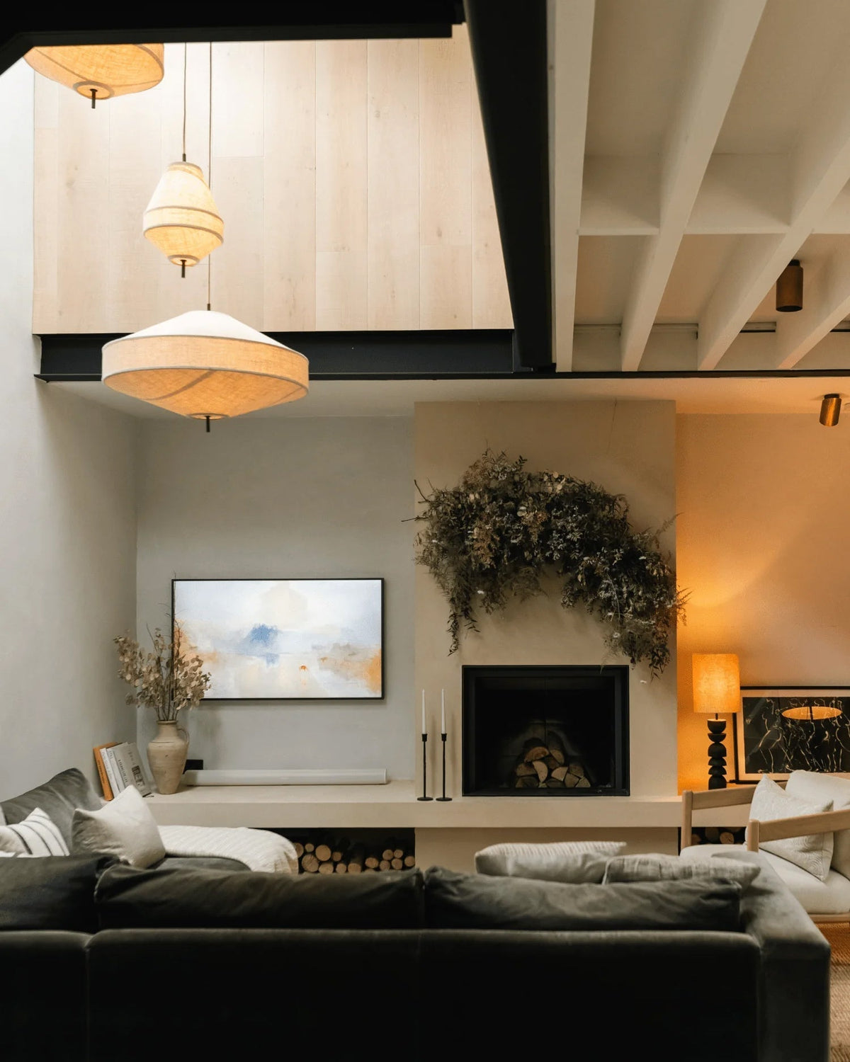 Elunara Pendant Light