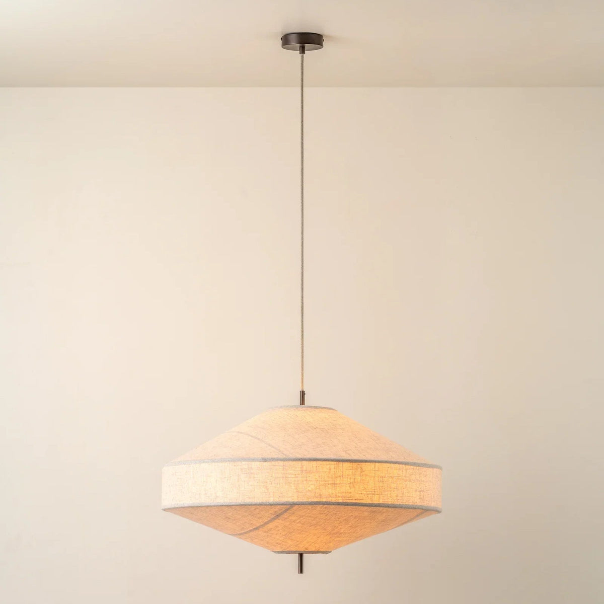 Elunara Pendant Light