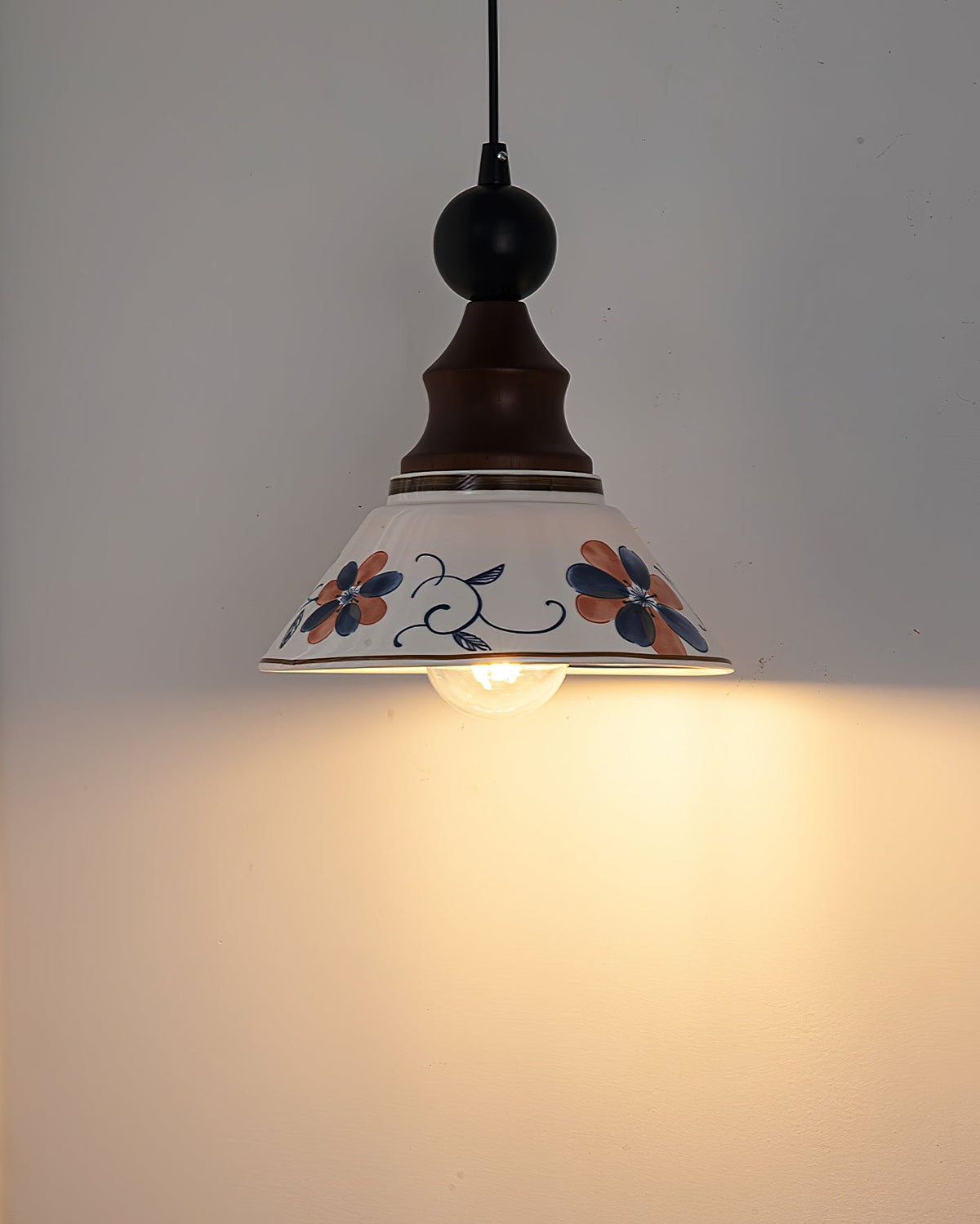 Avenaeria Garden Pendant Lamp