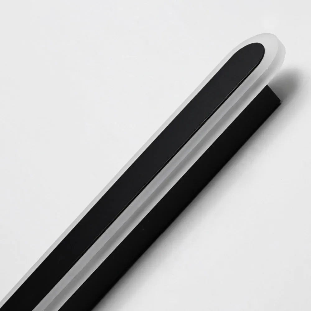 Rio Outdoor Wall Lamp Linear Oval-Neutral Decor