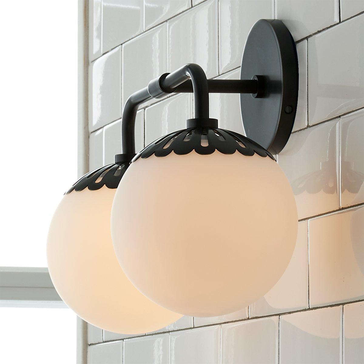 Pagumik Globe Glass Wall Lamp