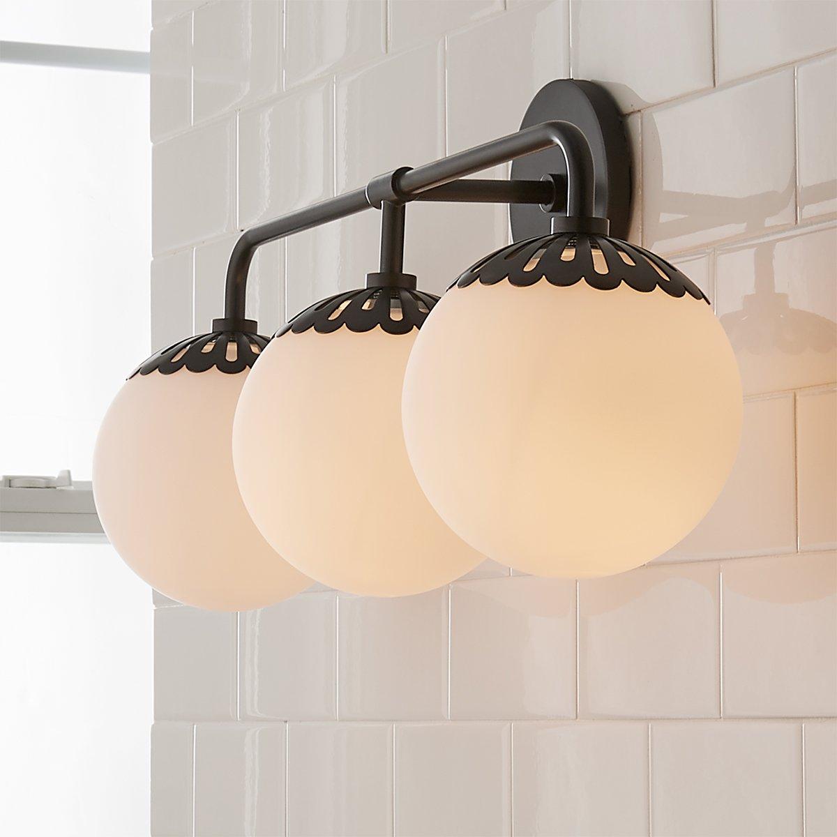 Pagumik Globe Glass Wall Lamp