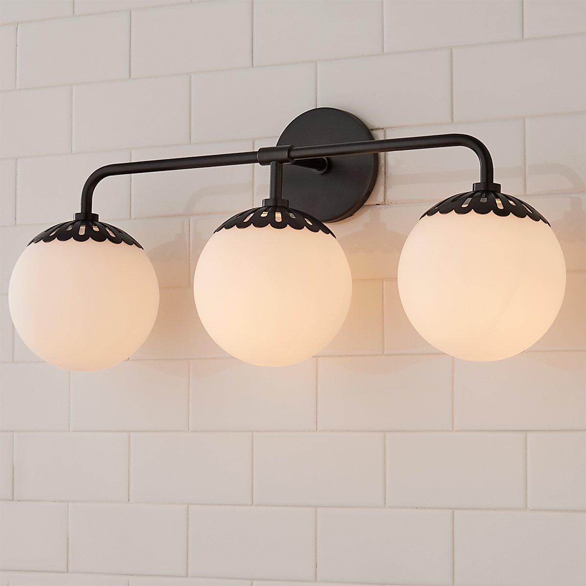 Pagumik Globe Glass Wall Lamp