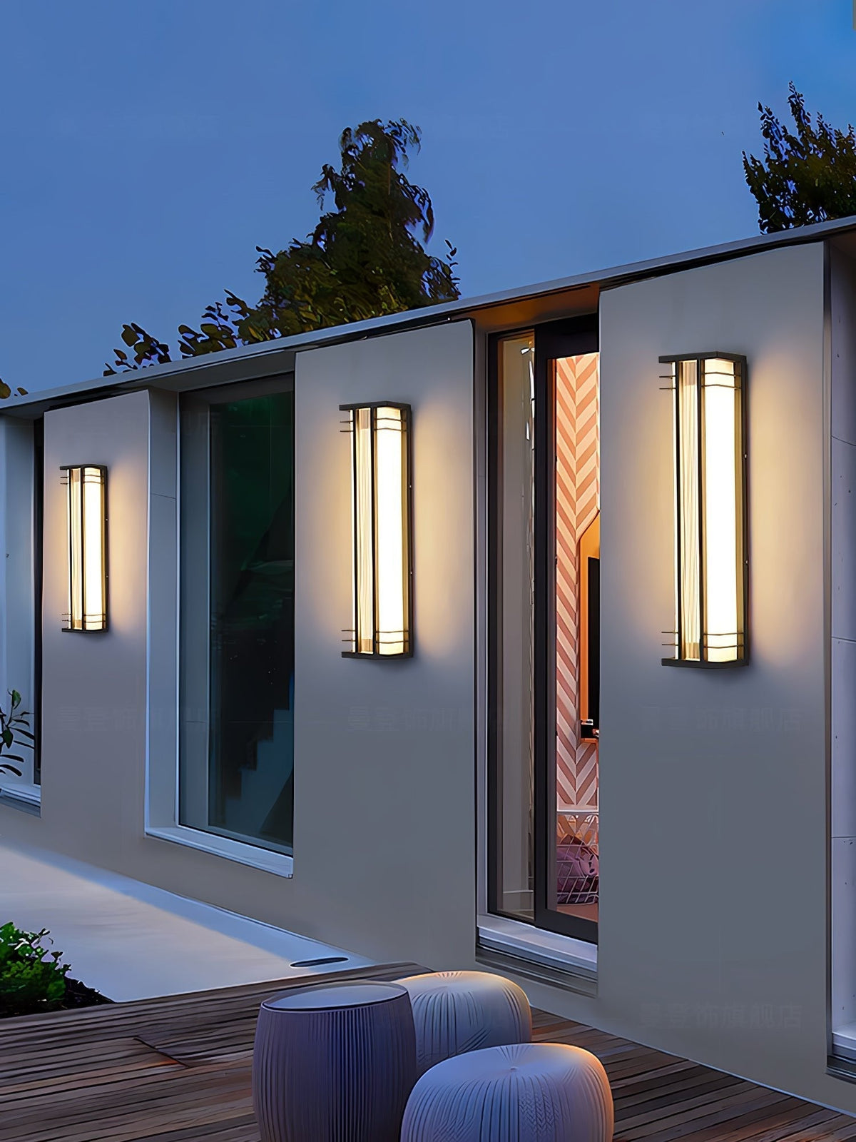 Nevenor Unique Double Axis Outdoor Wall Lamp