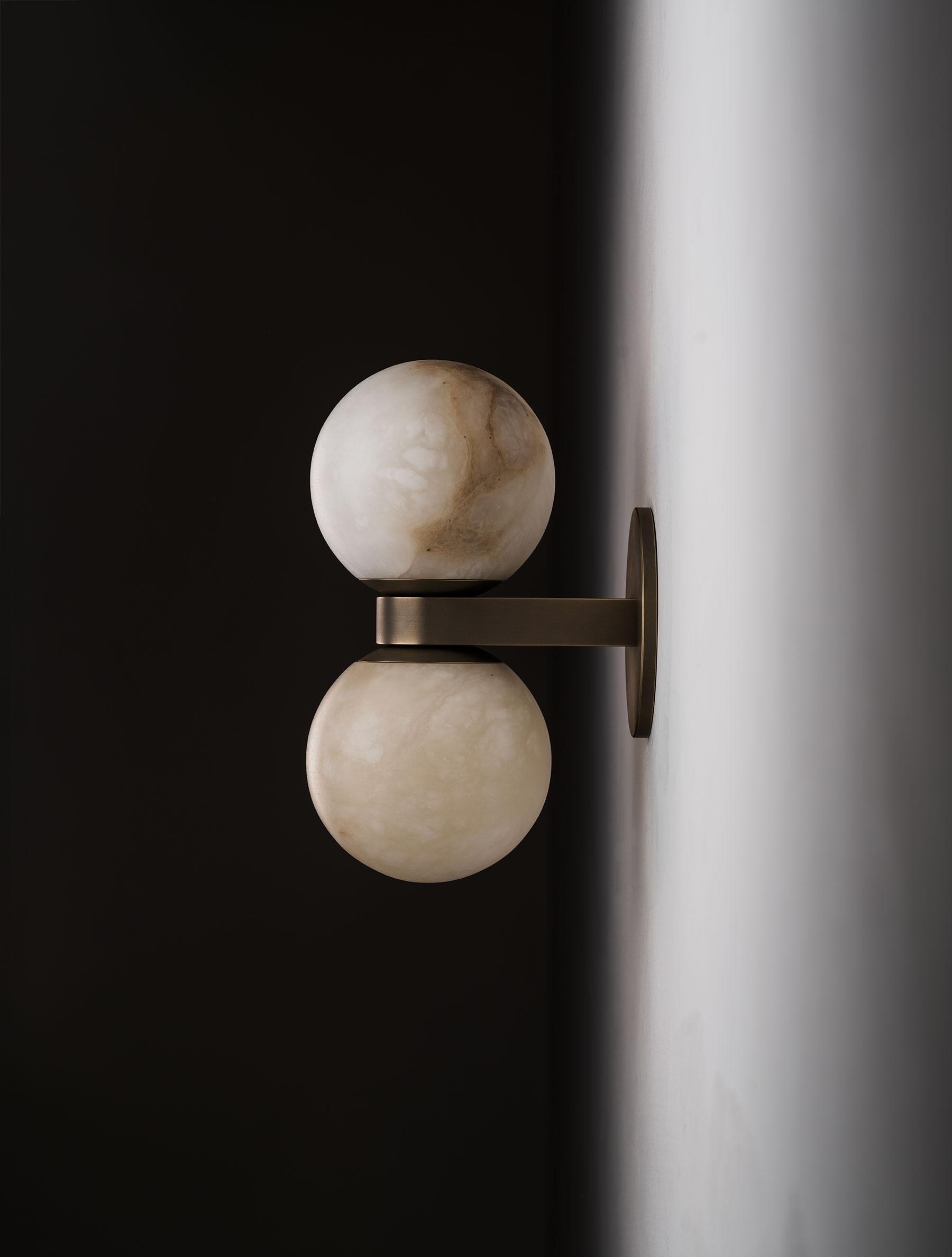 Lush Globe Alabaster Wall Lamp
