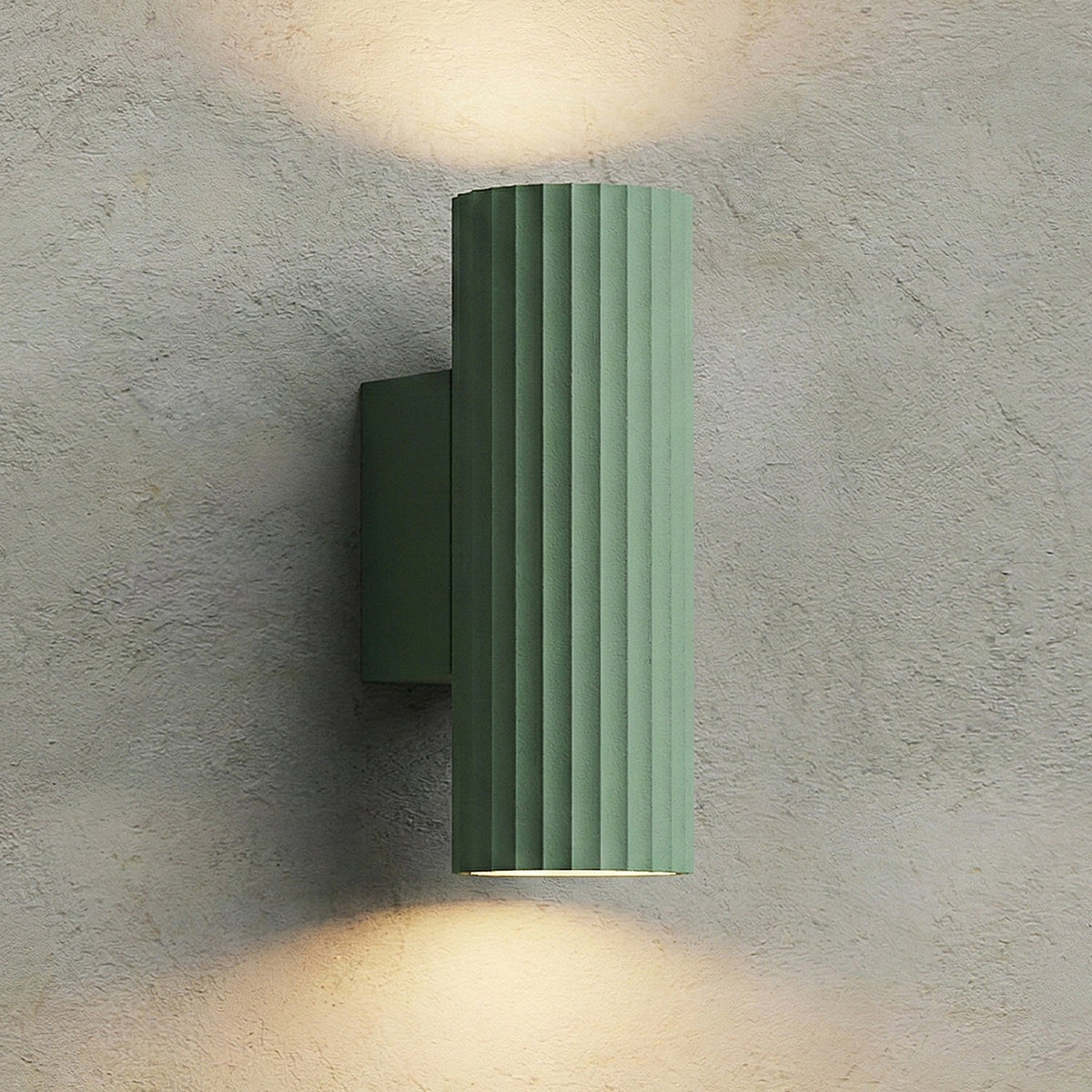 Calenaria Wall Light