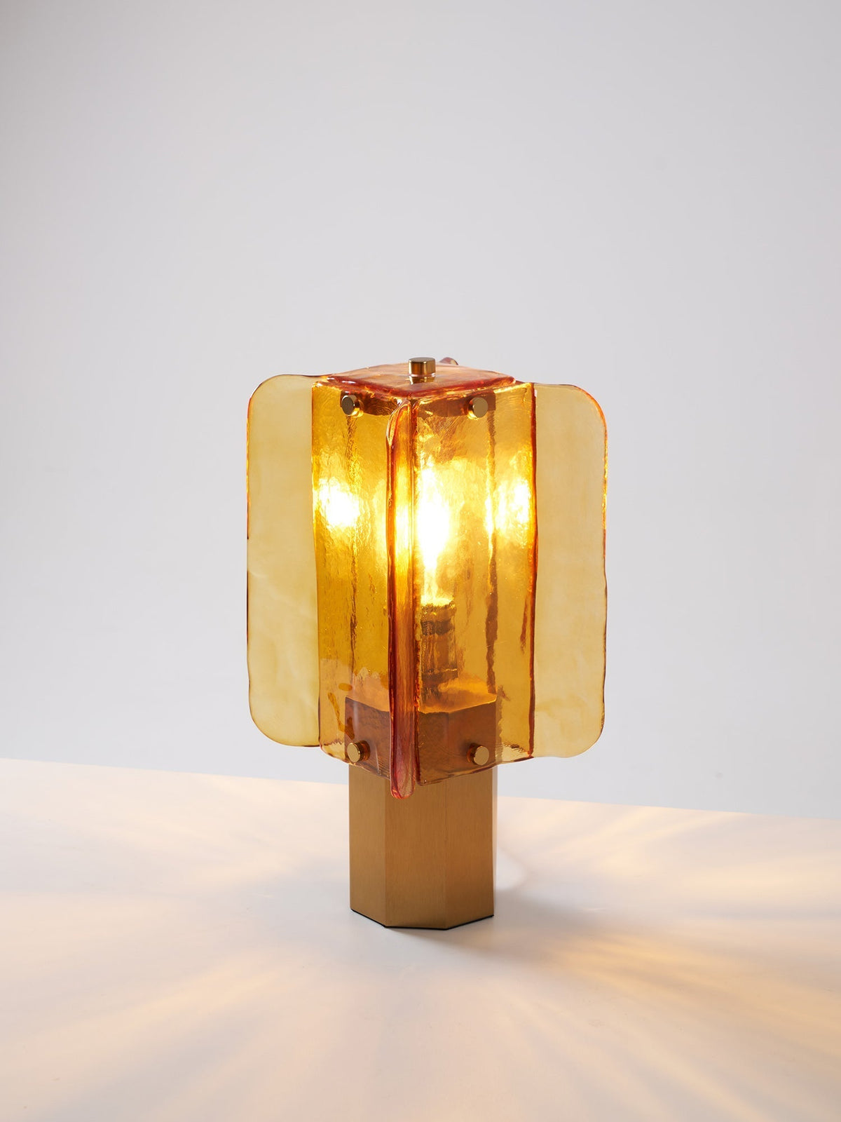 Yentix Glass Table Lamp