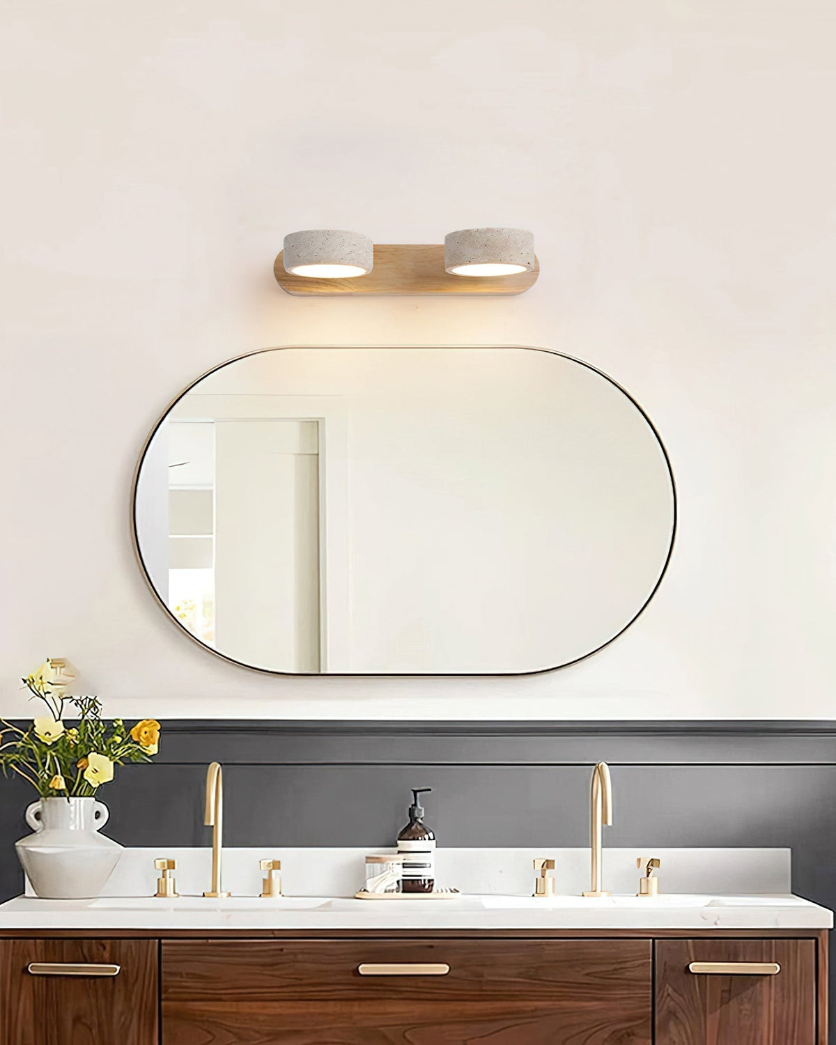 Elairaine Wall Lamp