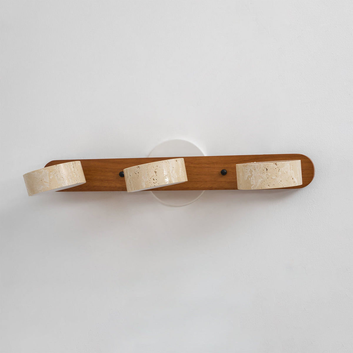 Elairaine Wall Lamp