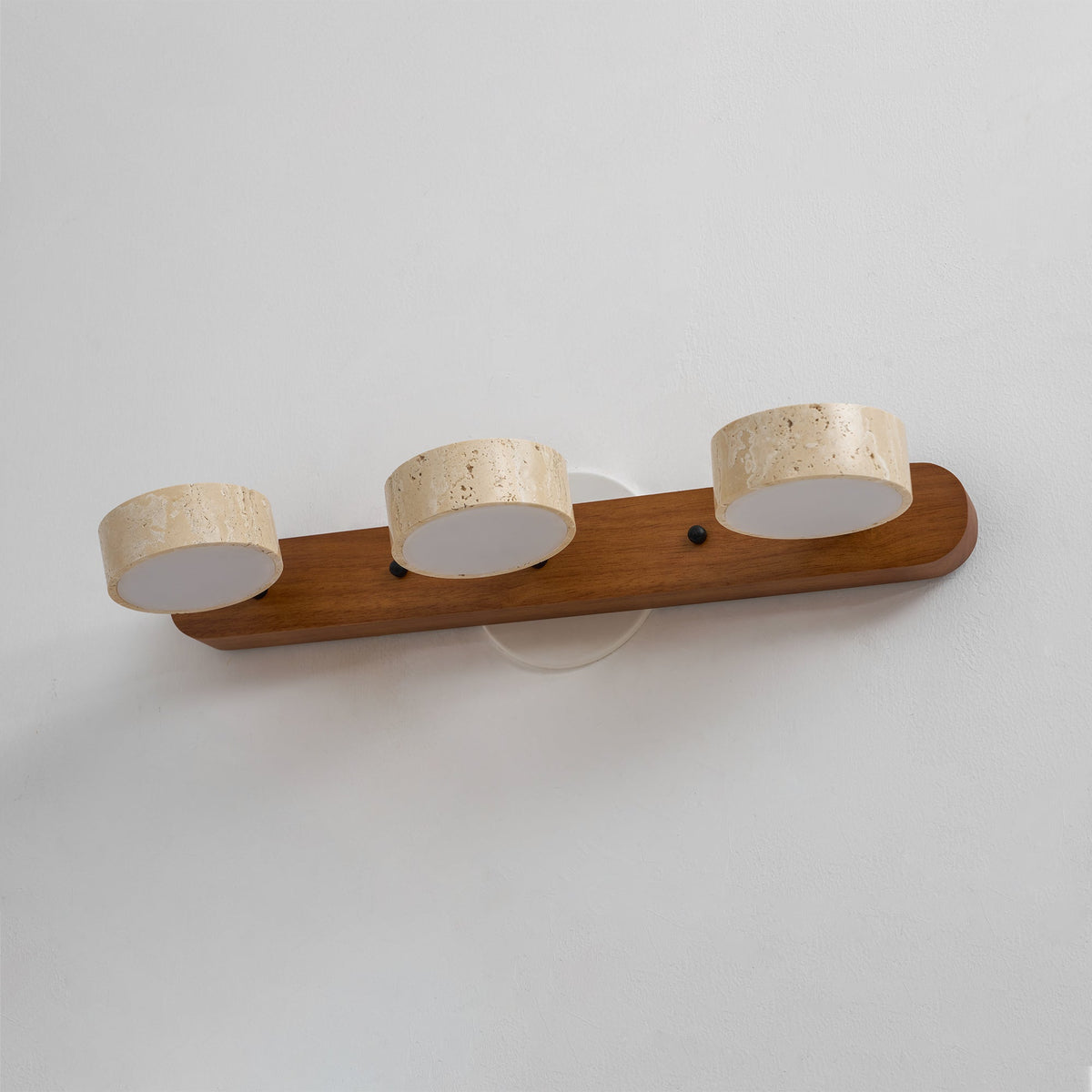 Elairaine Wall Lamp