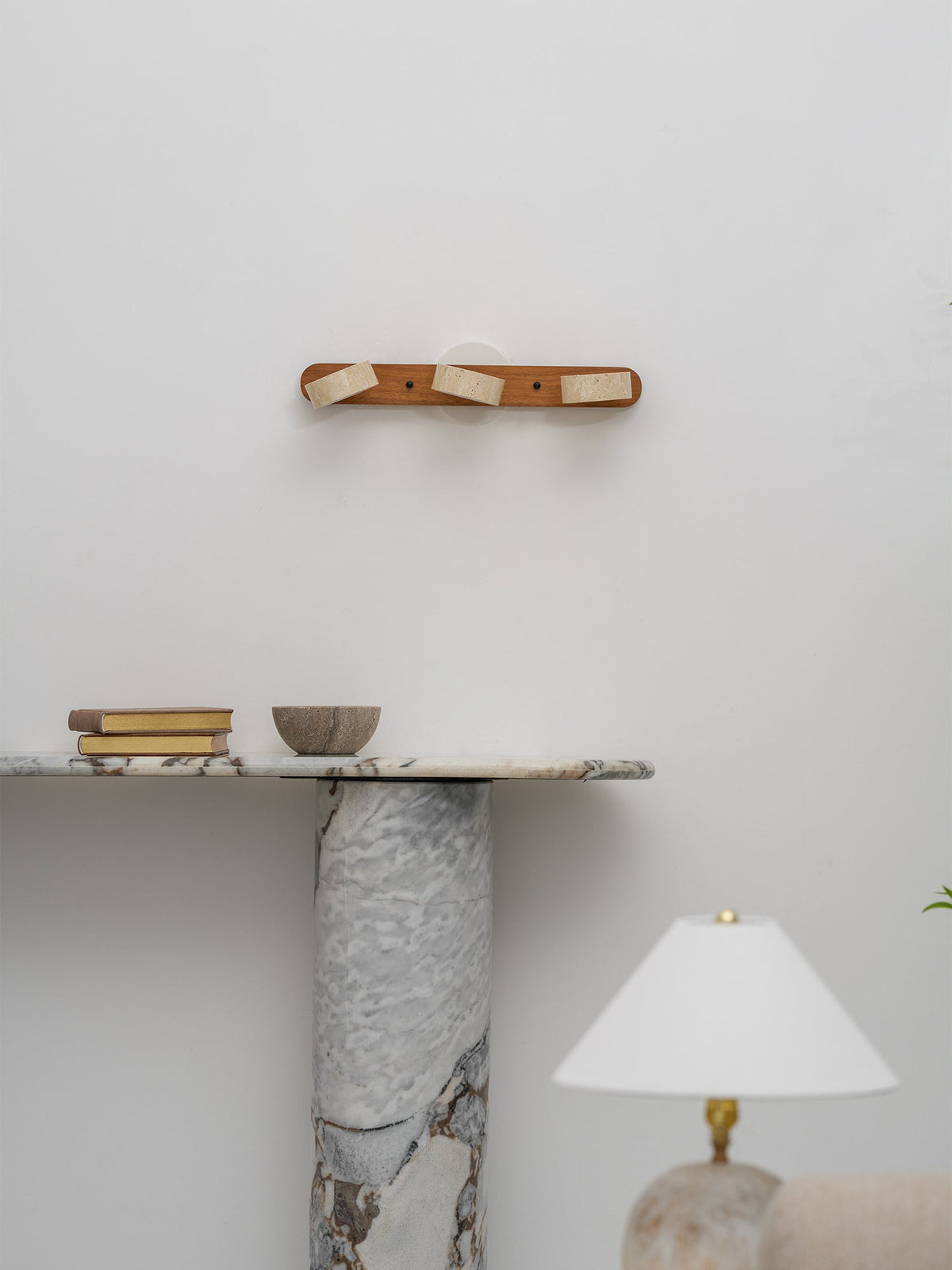 Elairaine Wall Lamp