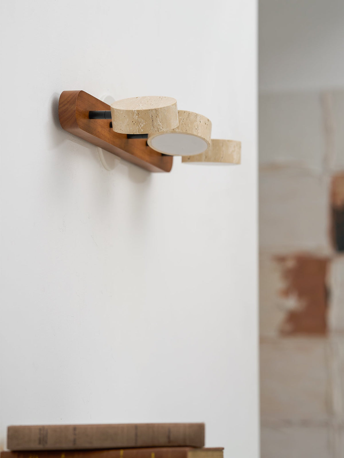 Elairaine Wall Lamp