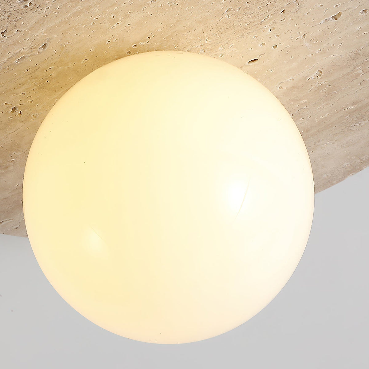 Ryvah Wall Lamp