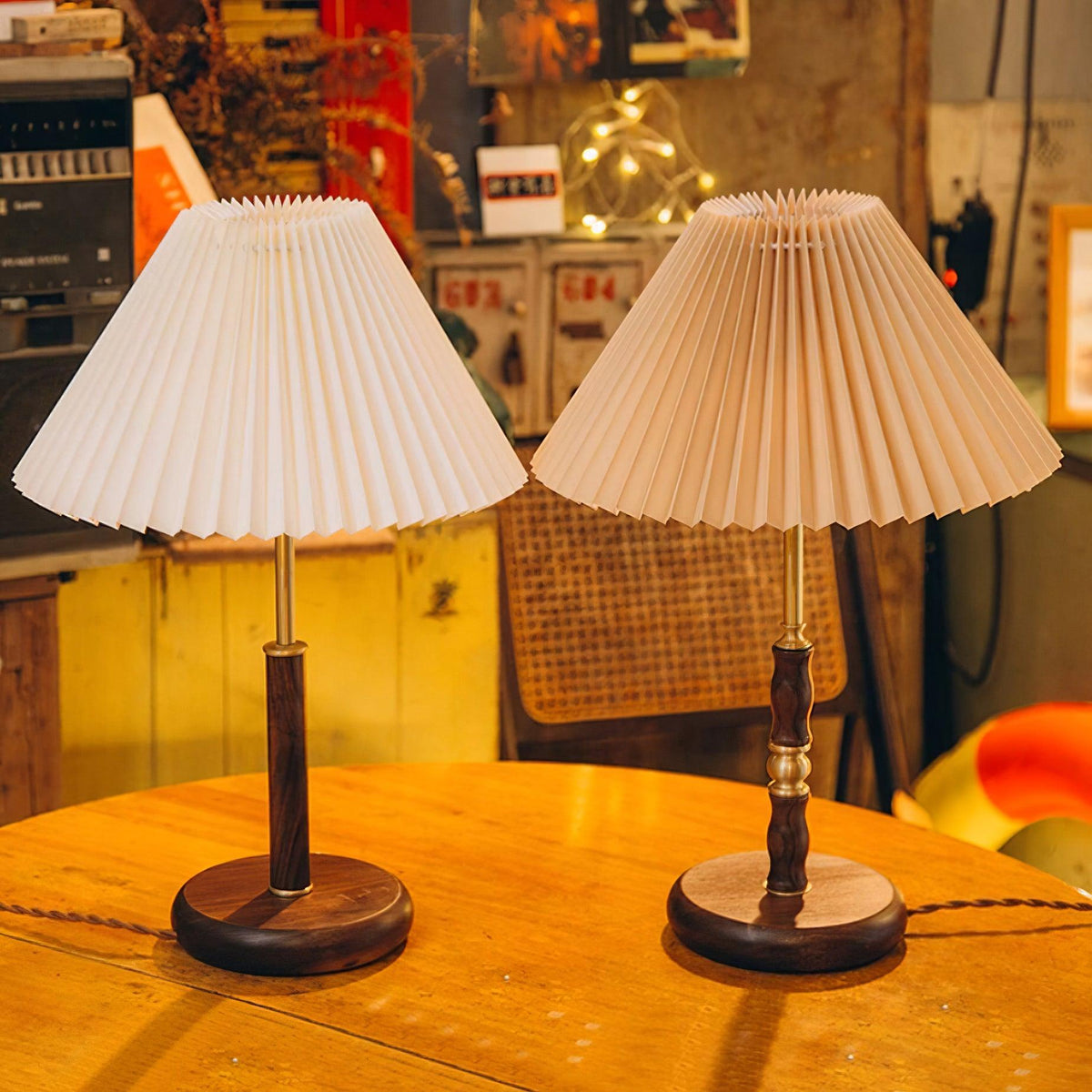 Mirelaya Table Lamp