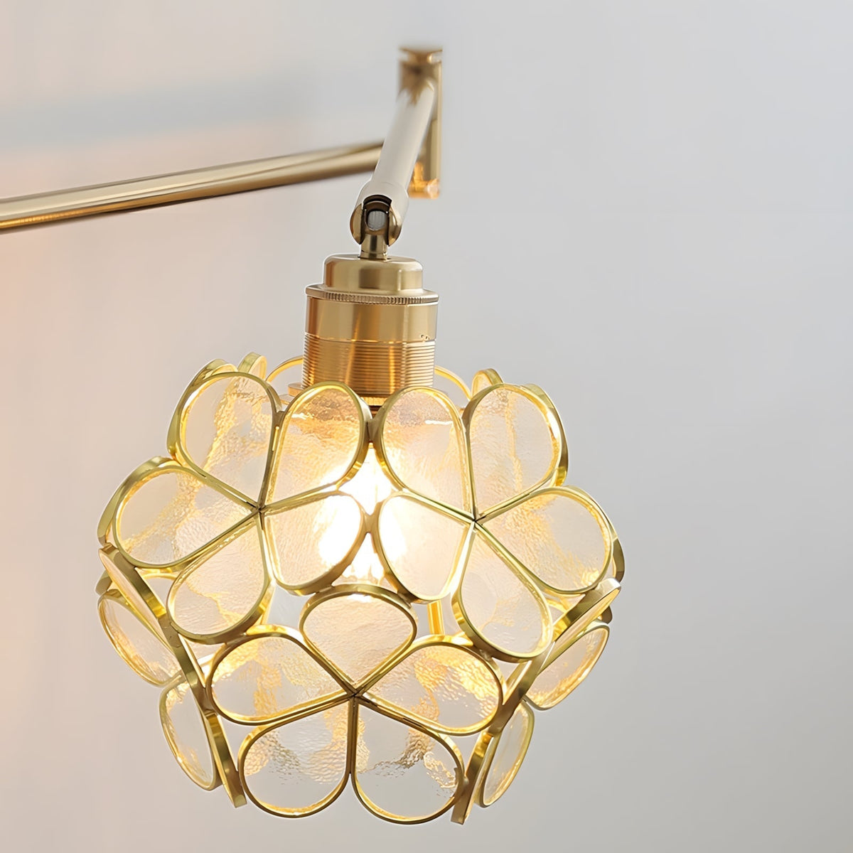 Oreliraine Wall Lamp