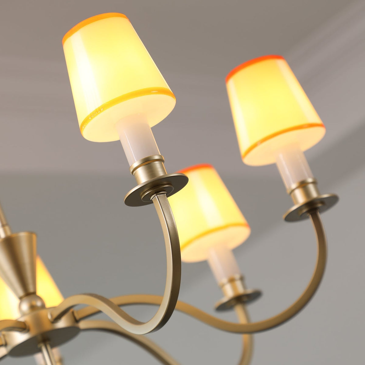 Soriissa Chandelier