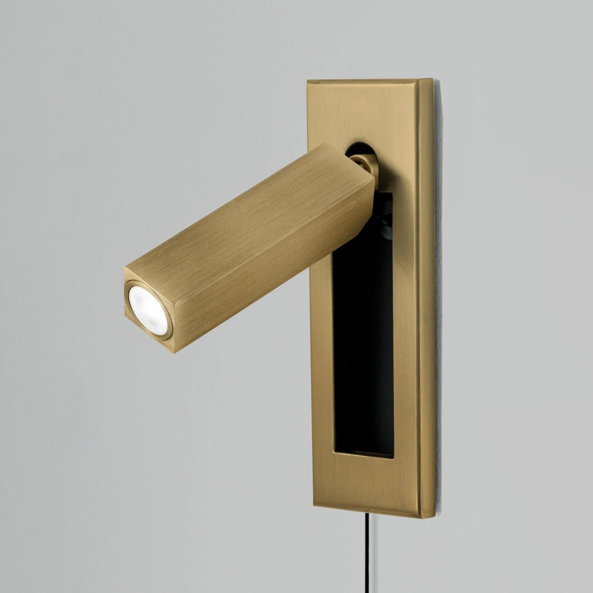 Velerelia Embedded Bedside Plug-in Sconce Wall lamp