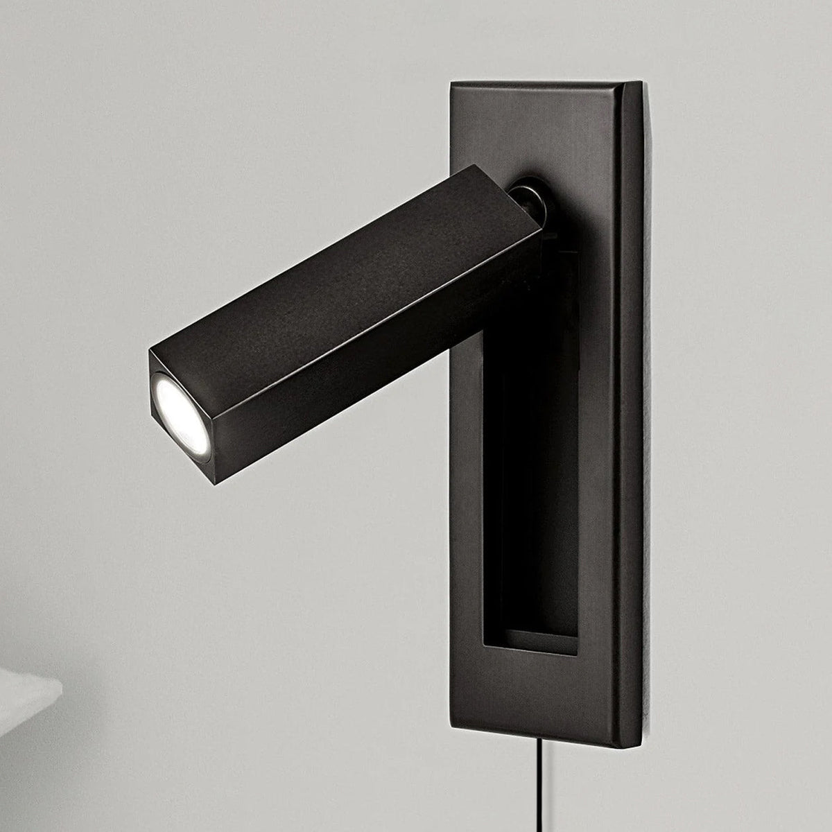 Velerelia Embedded Bedside Plug-in Sconce Wall lamp