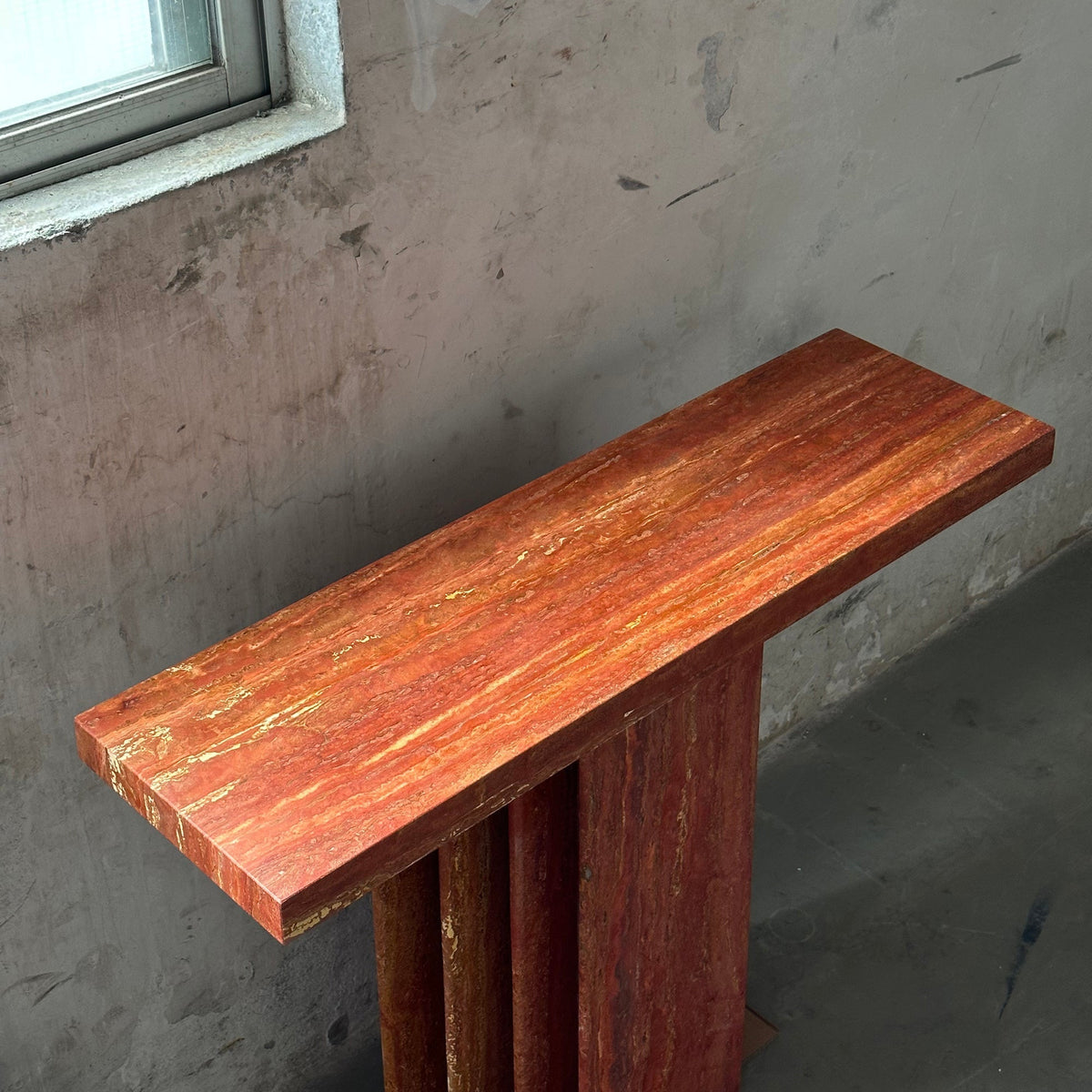 Tavaise Travertine Table