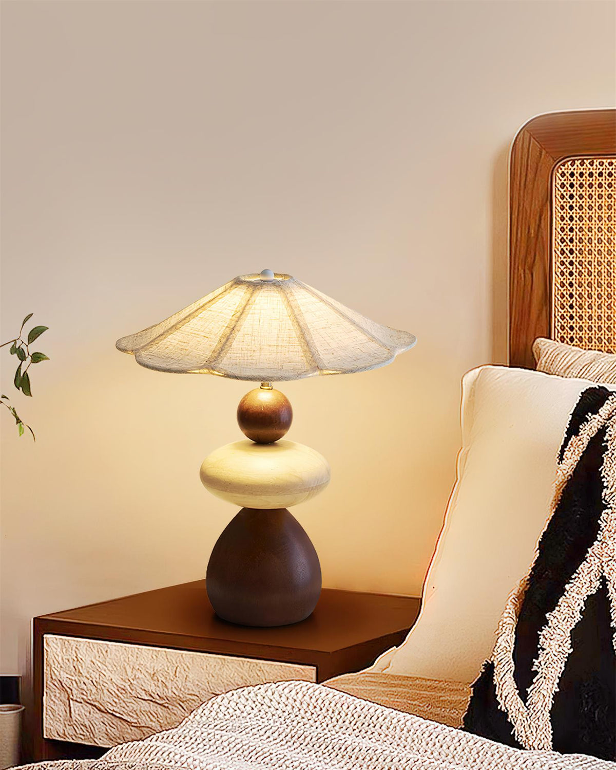 Elaariella Solstice Table Lamp