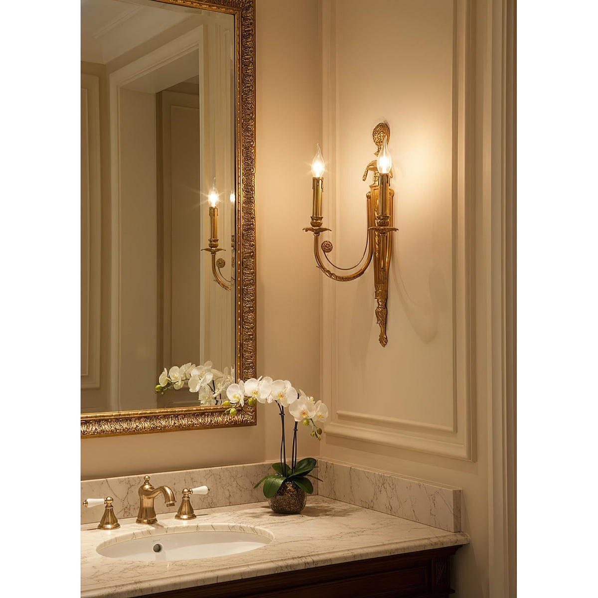 Fabienne Wall Lamp