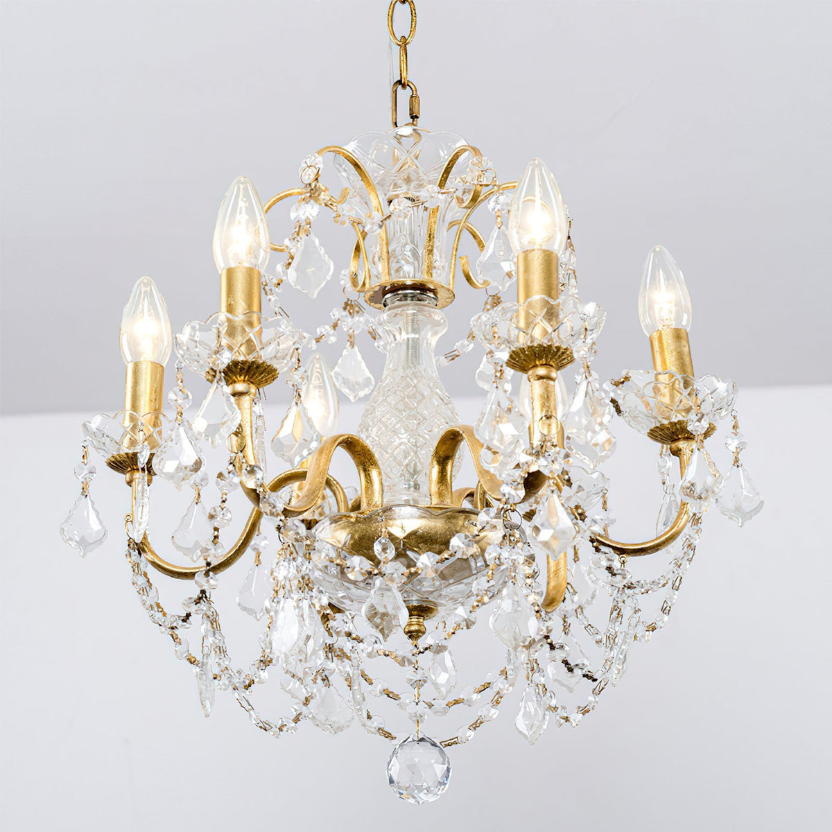 Ornand Chandelier