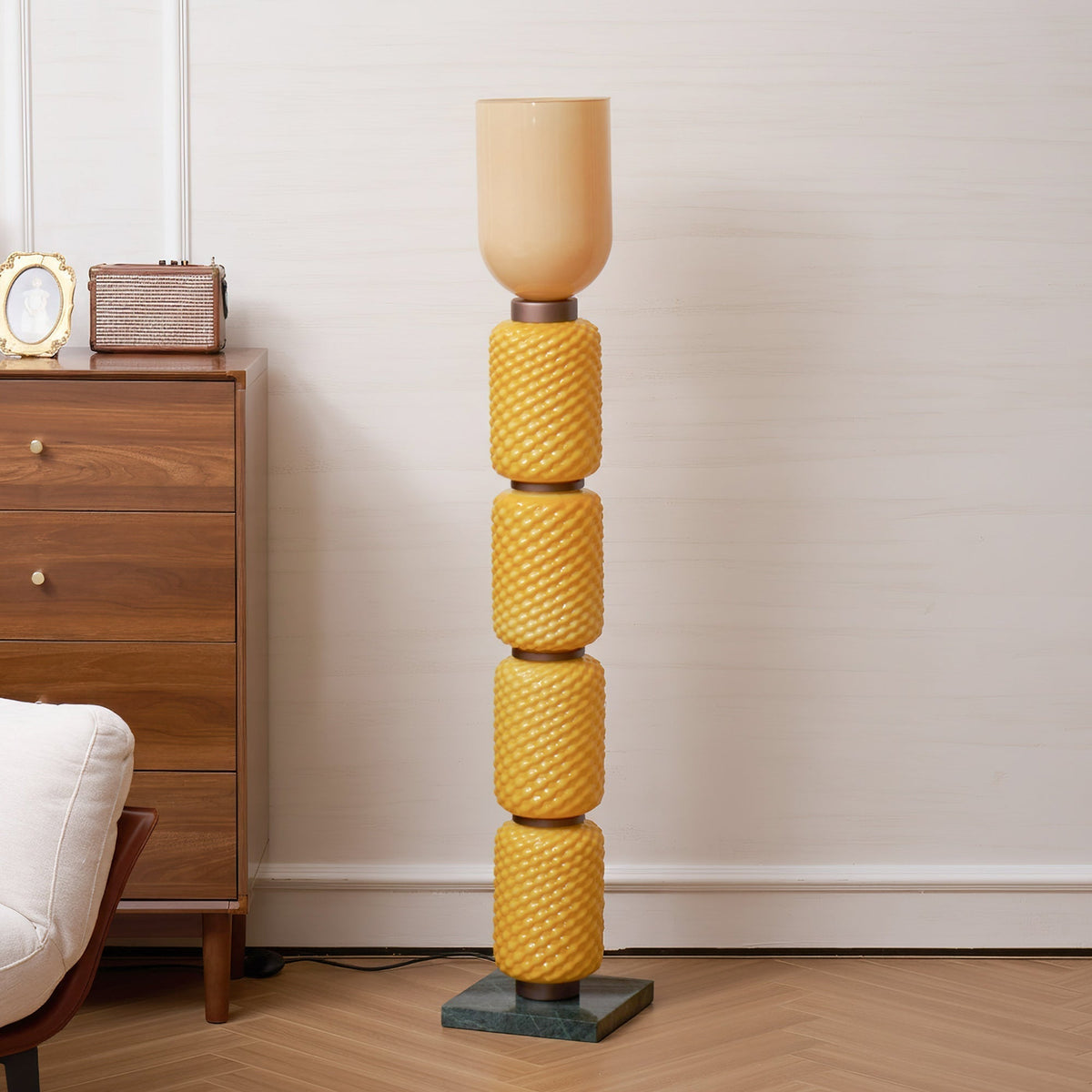 Petaella Contemporary Marble Floor Lamp