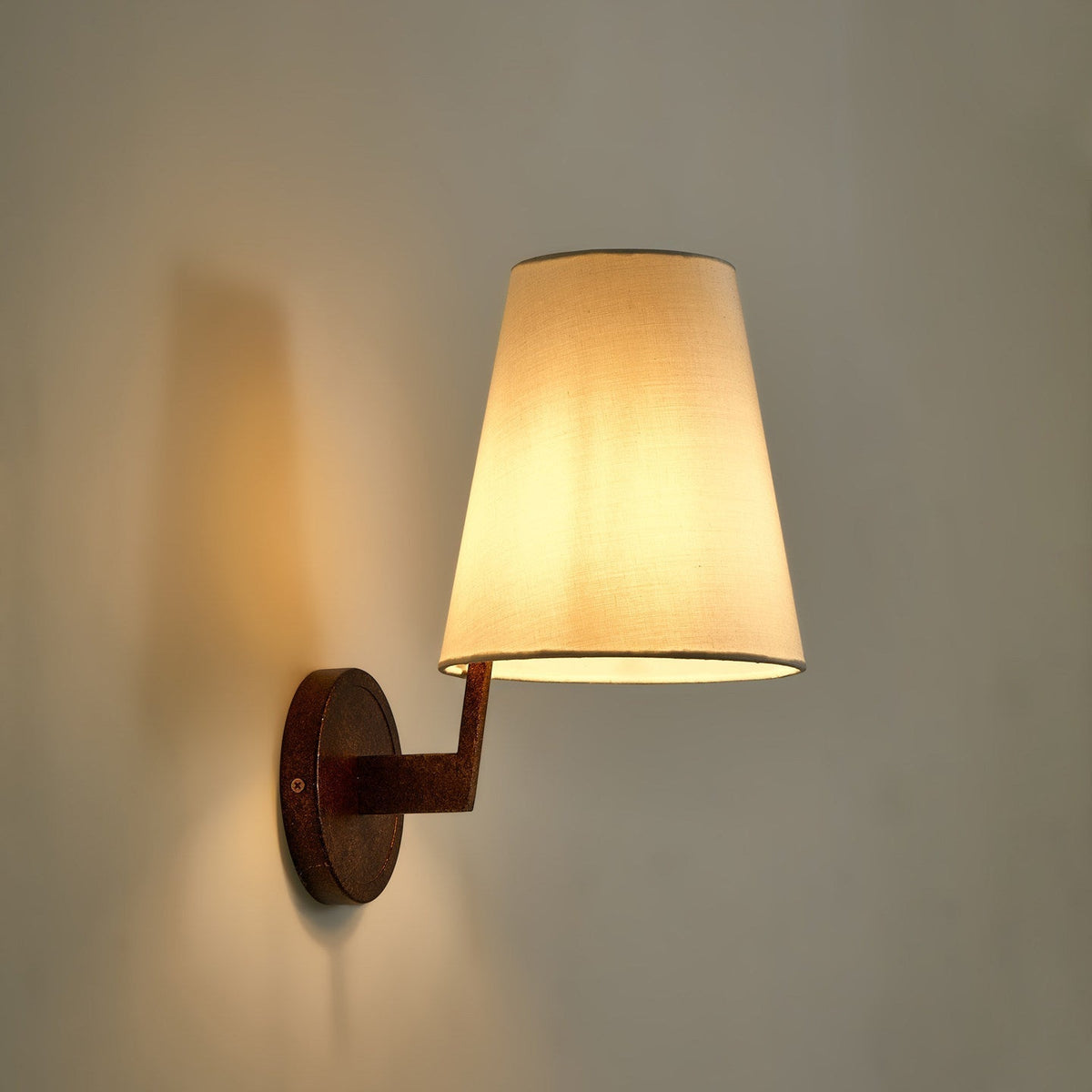 Dunelle Wall Lamp