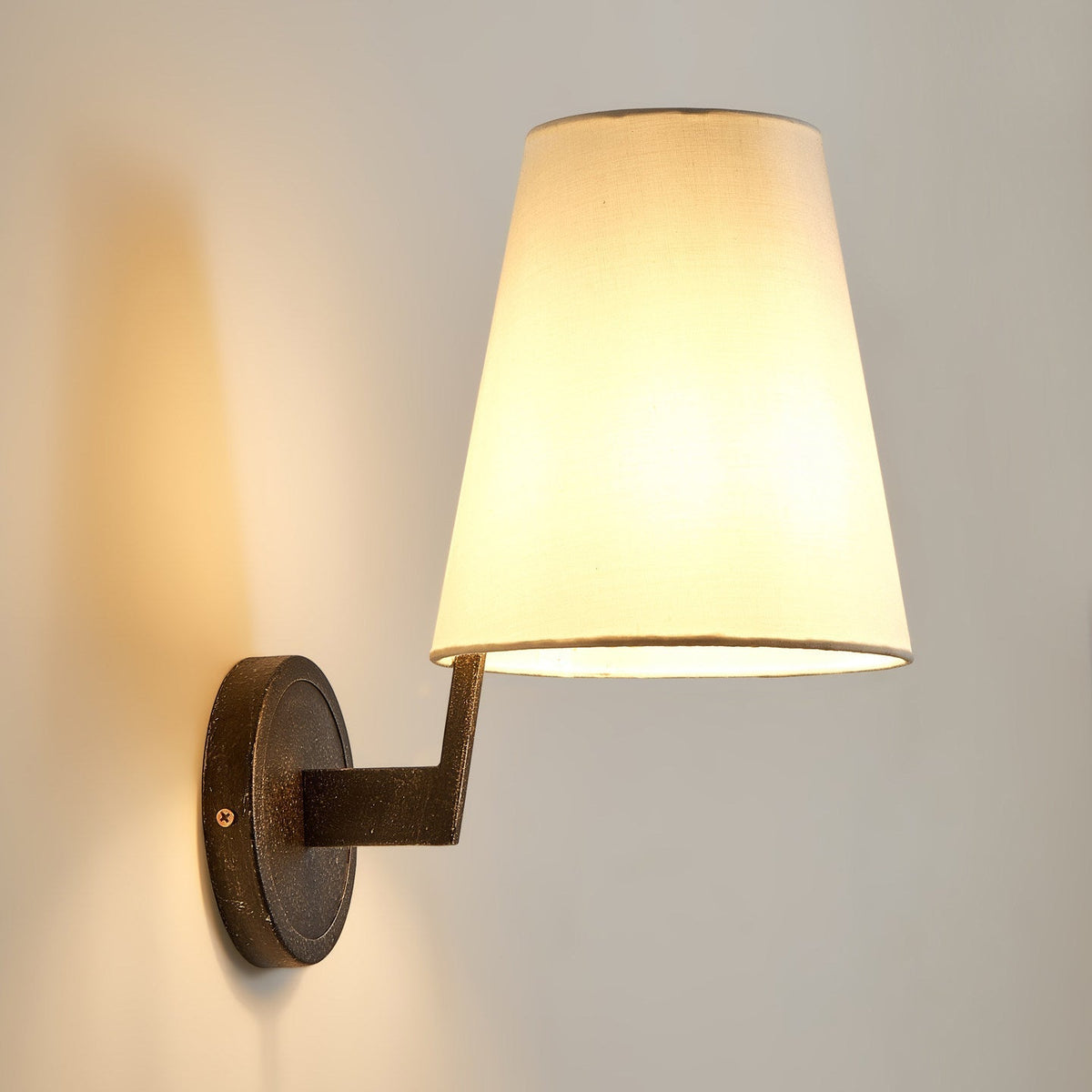Dunelle Wall Lamp