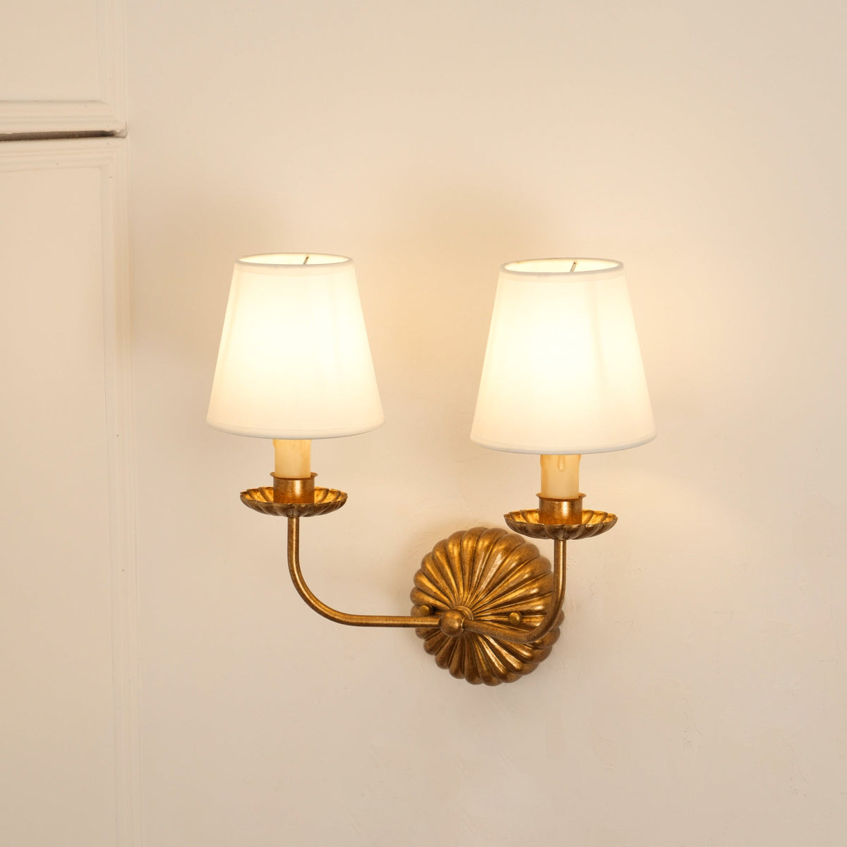 Antoinette French Wall Lamp