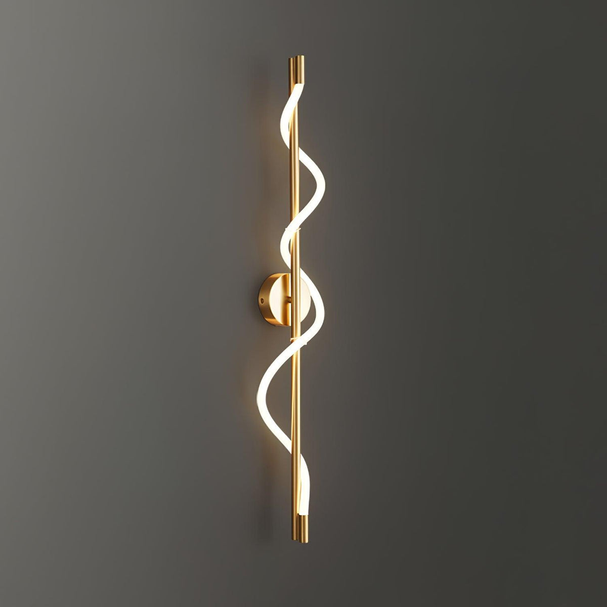 Nivelo Sculptural Brass Silicone Wall Lamp