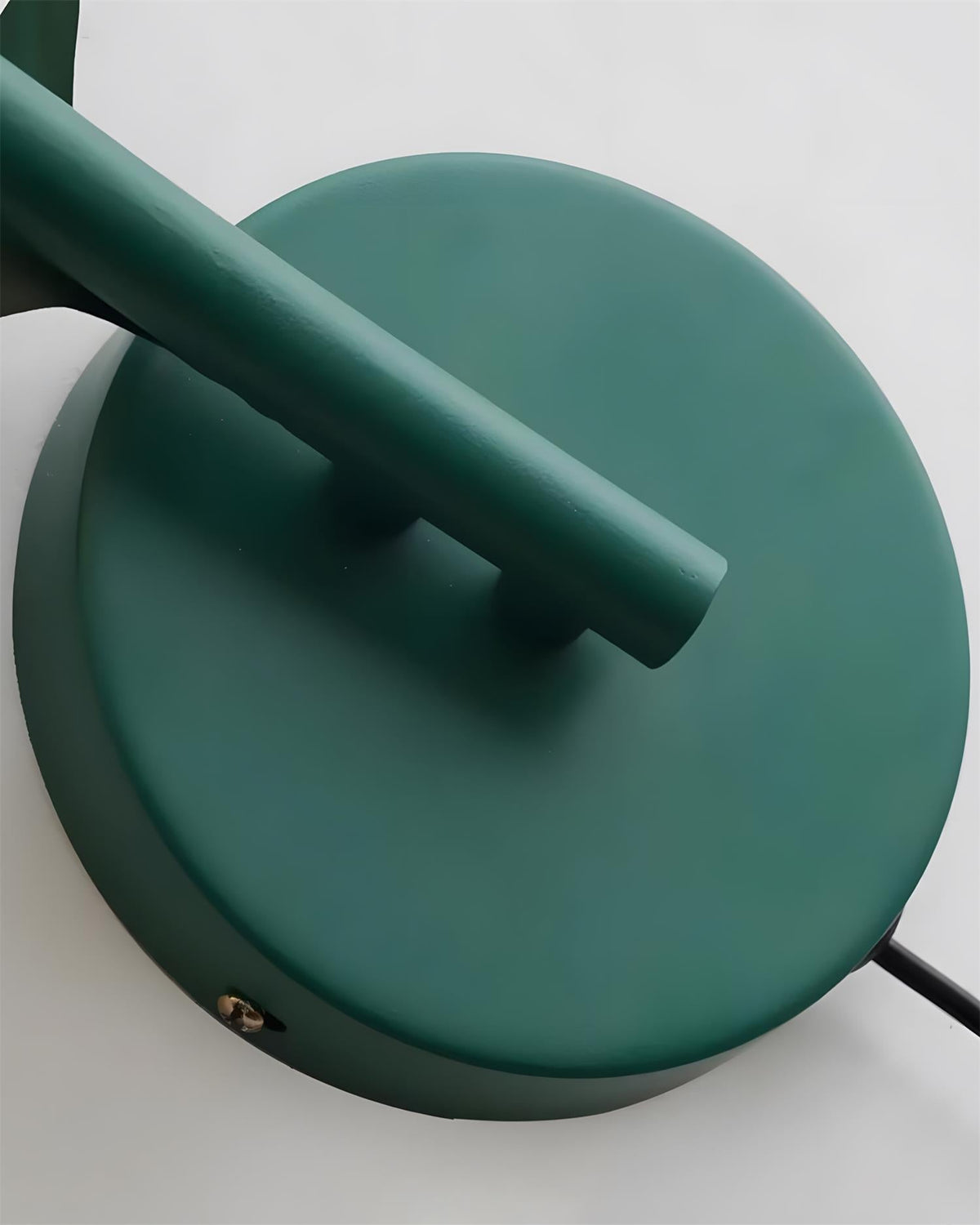 Rivaaya Wall Light