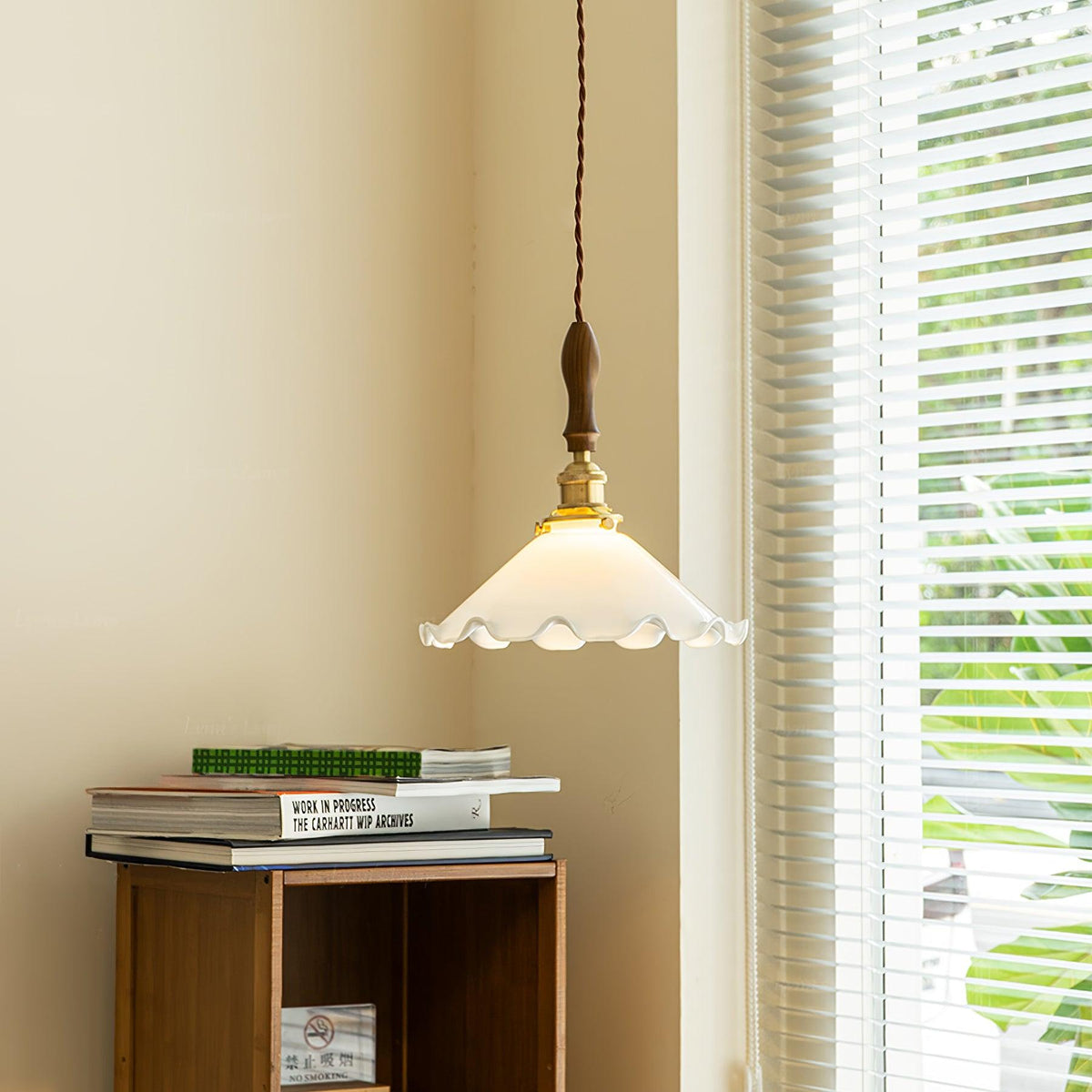 Questa Pendant Lamp Glass Wavy Shade Vintage Living Room